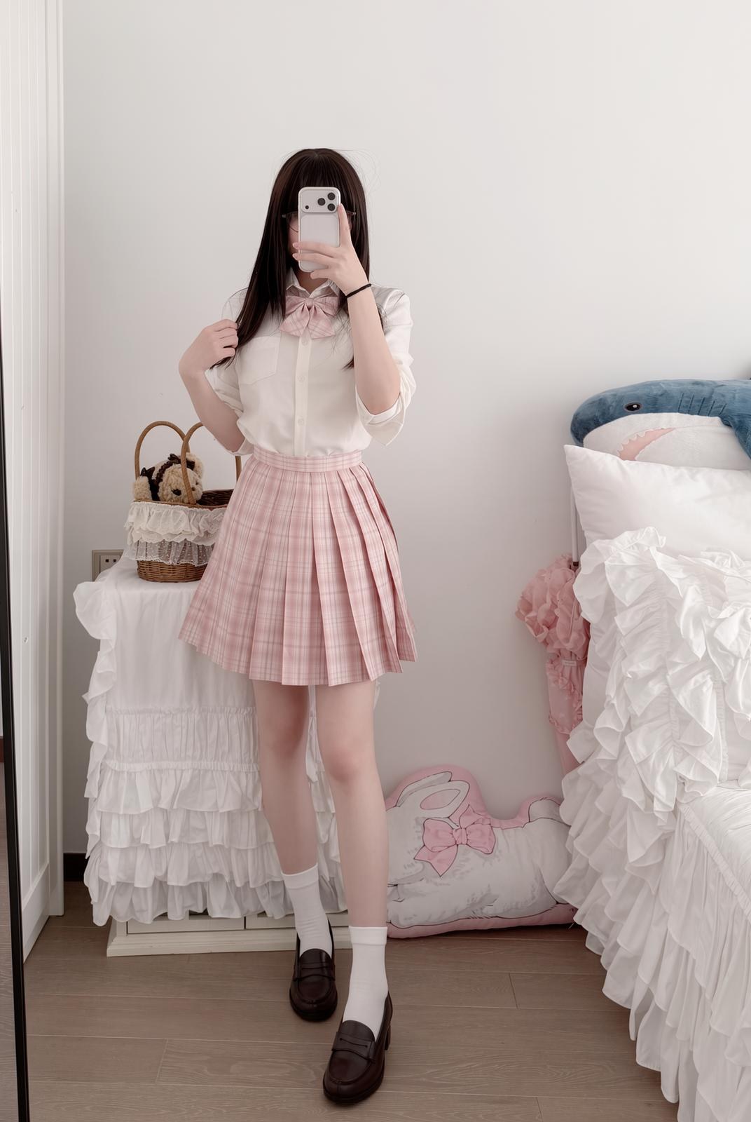[私房] 18jkpeach(仙仙桃一顆甜桃) - JK黑絲短襪制服私拍 151P1V