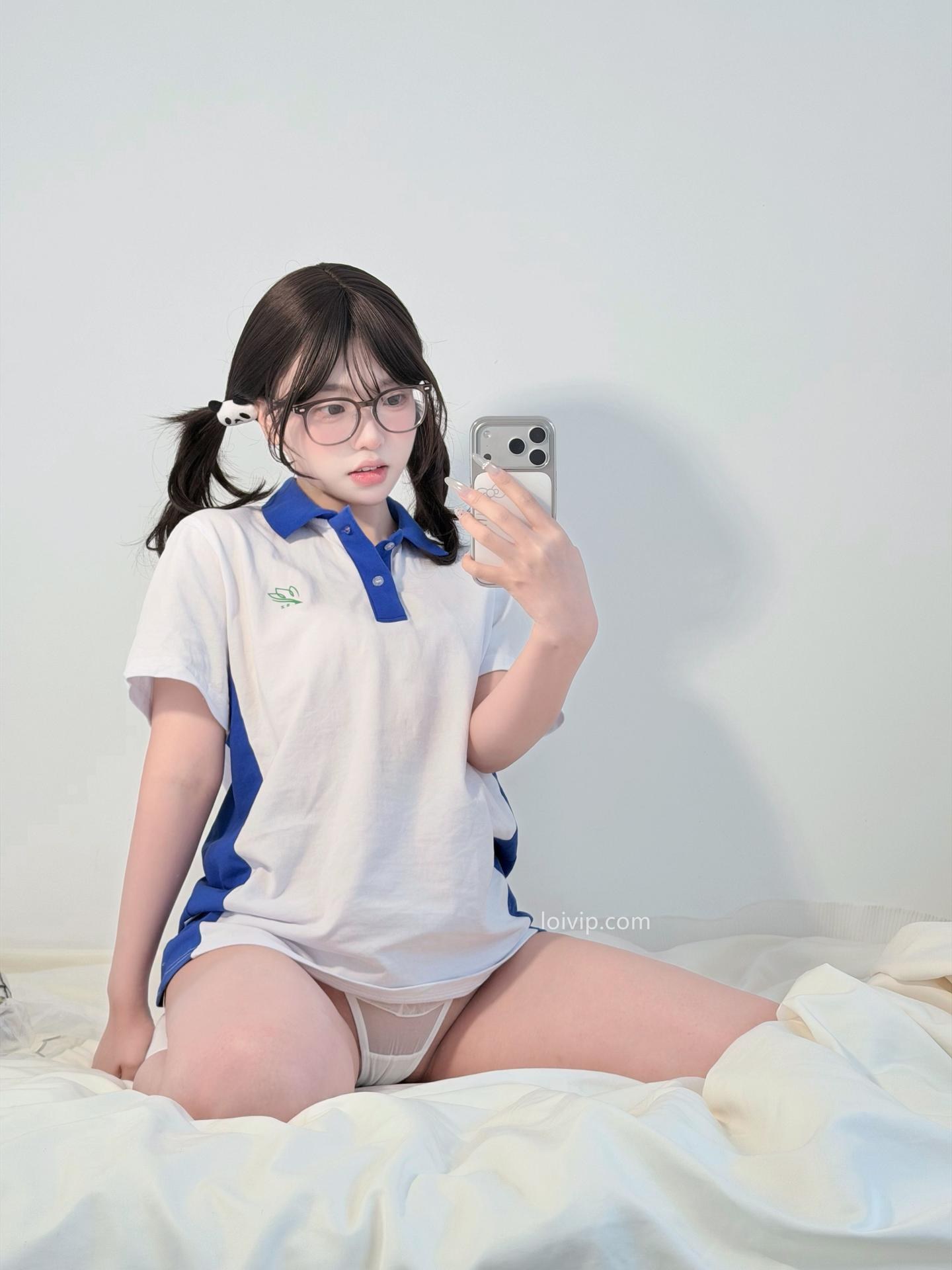 [寫真] 你的真真u - 校服甜妹：JK美腿大尺度 70P2V