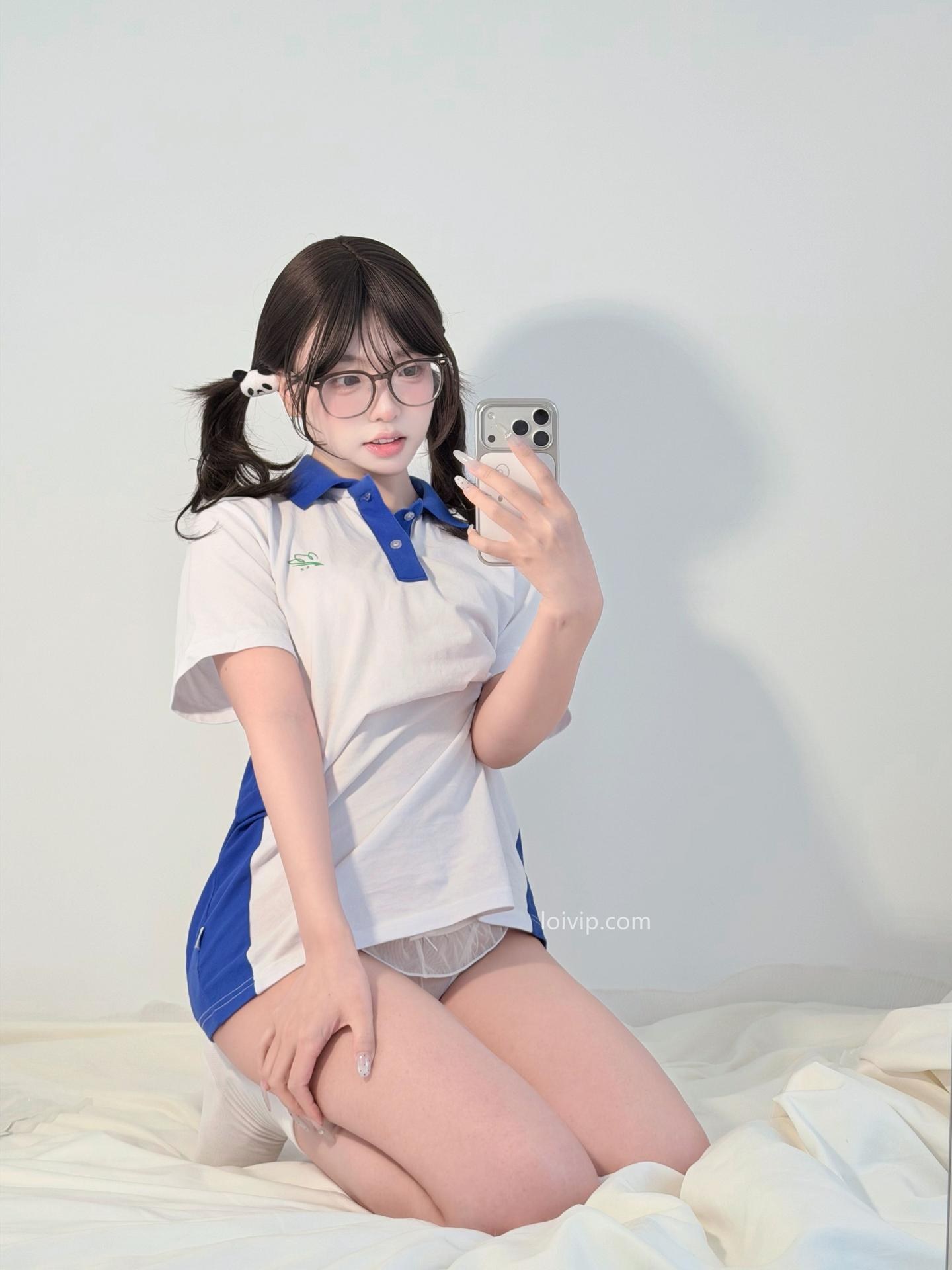 [寫真] 你的真真u - 校服甜妹：JK美腿大尺度 70P2V