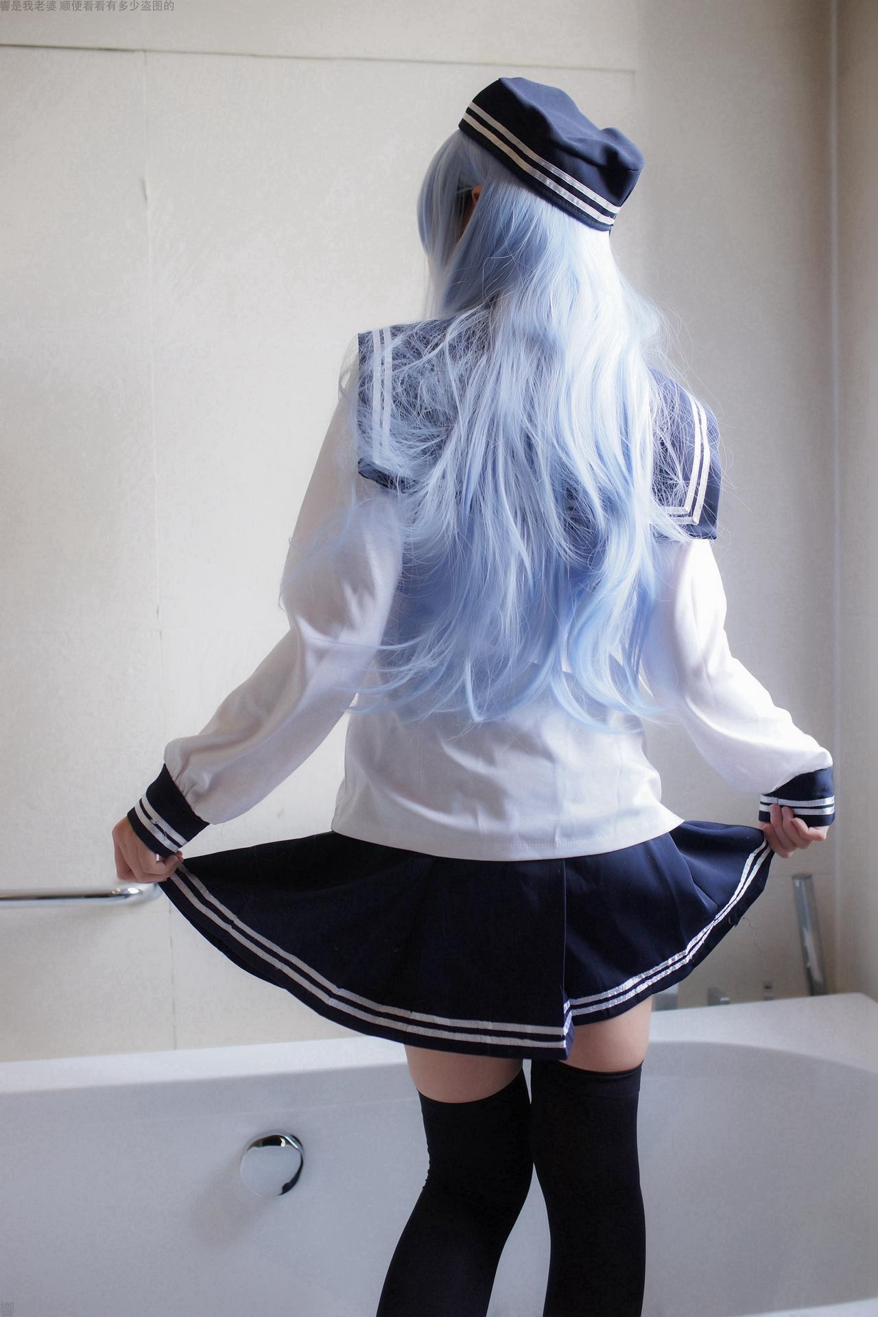 [cosplay] 少女映畫 - 艦娘響：學生裝翹臀美胸大尺度角色還原 82P