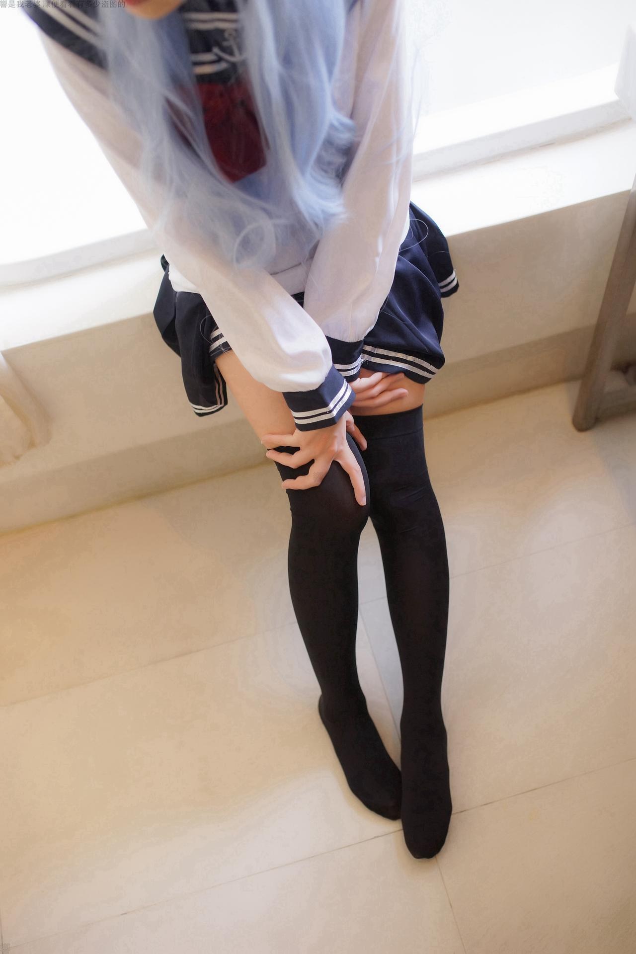 [cosplay] 少女映畫 - 艦娘響：學生裝翹臀美胸大尺度角色還原 82P