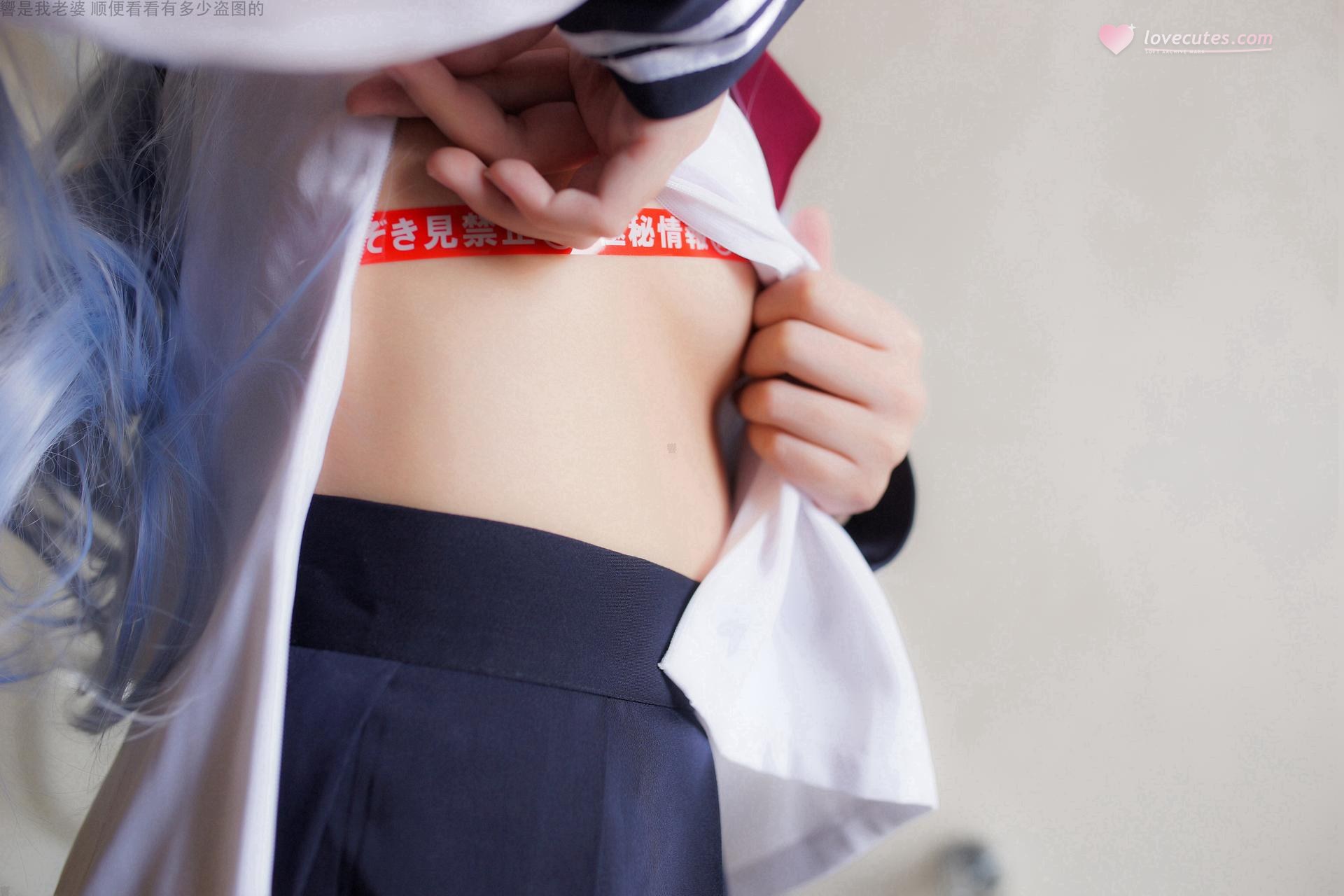 [cosplay] 少女映畫 - 艦娘響：學生裝翹臀美胸大尺度角色還原 82P