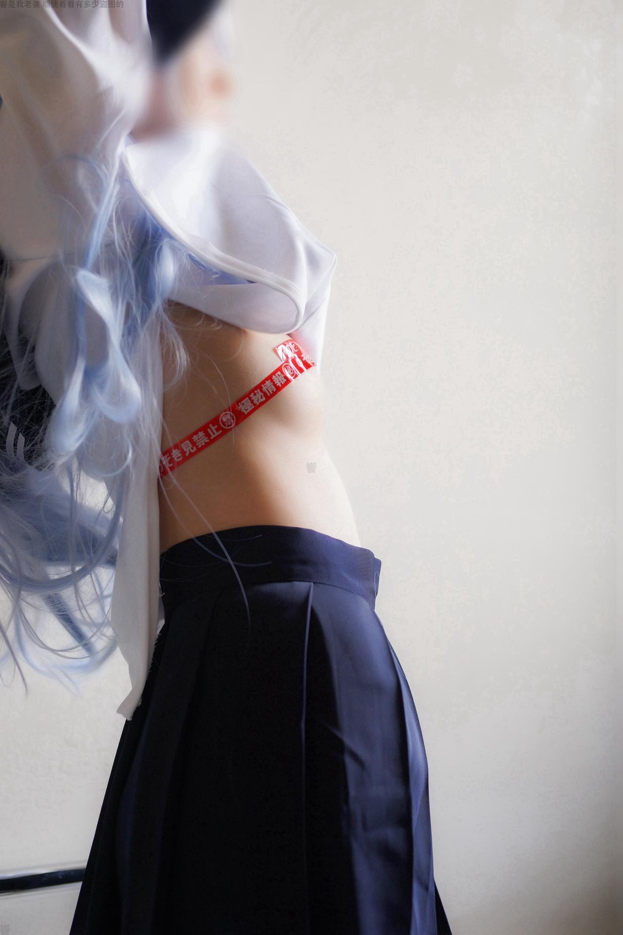 [cosplay] 少女映畫 - 艦娘響：學生裝翹臀美胸大尺度角色還原 82P