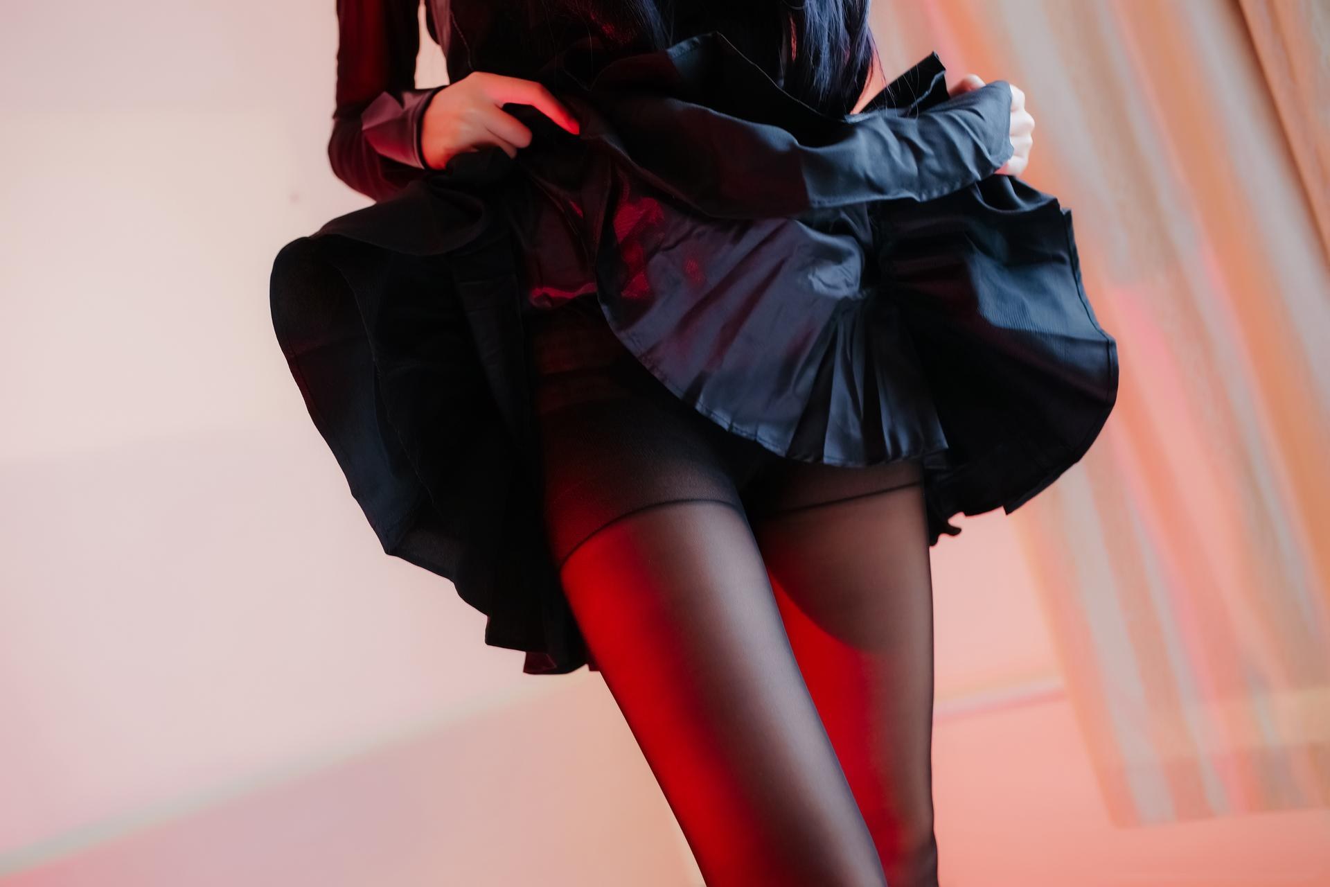 [cosplay] 少女映畫 - 離島棲姬：翹臀黑絲蕾絲內衣大尺度角色還原 83P