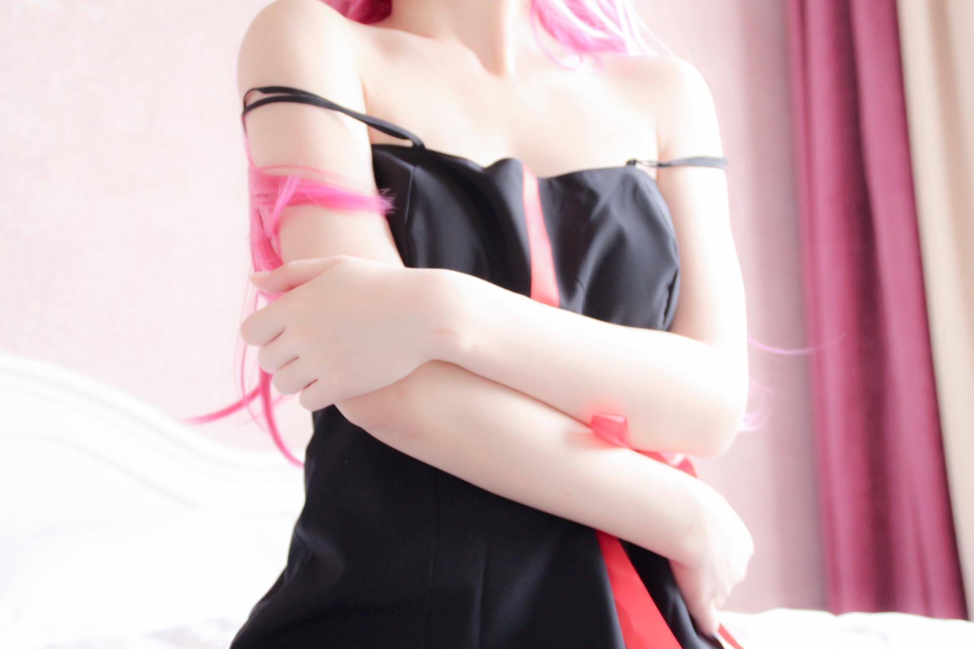 [cosplay] 少女映畫 - 罪惡王冠 楪祈：翹臀女僕露穴大尺度角色還原 151P