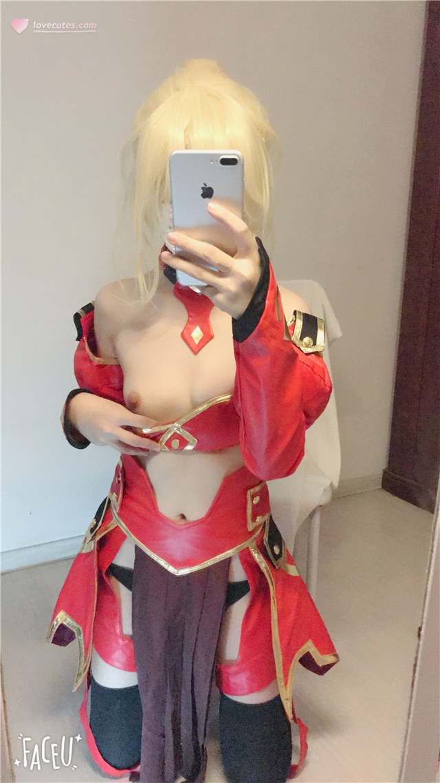 [私房] Shaonv Yinghua - Selfie Bundle: 私室風写真 自撮り 露出表現 写真集 277P4V