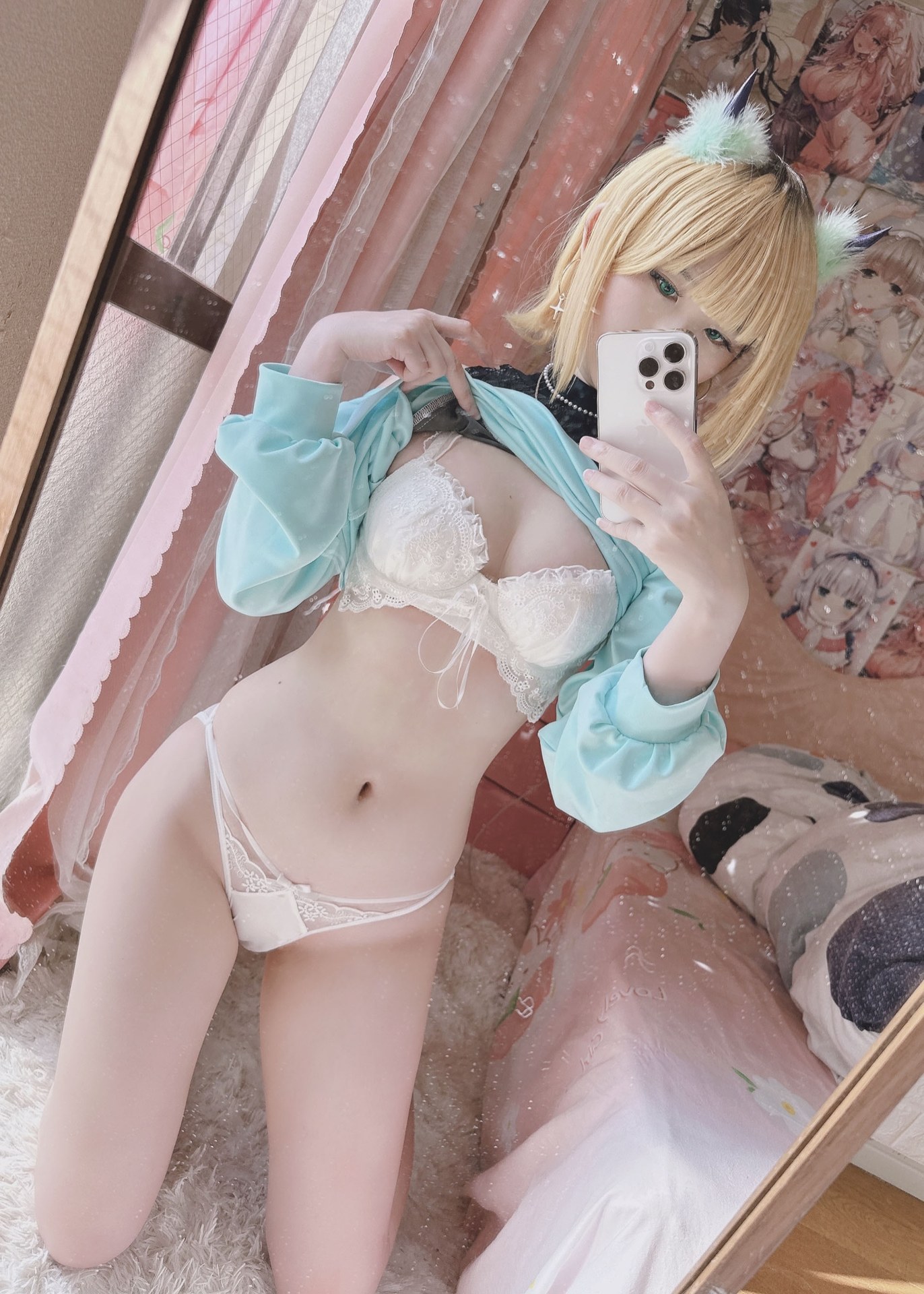 Xi Daidai - Cat-ear Casual Wear private-style real-person photo set 20P1V