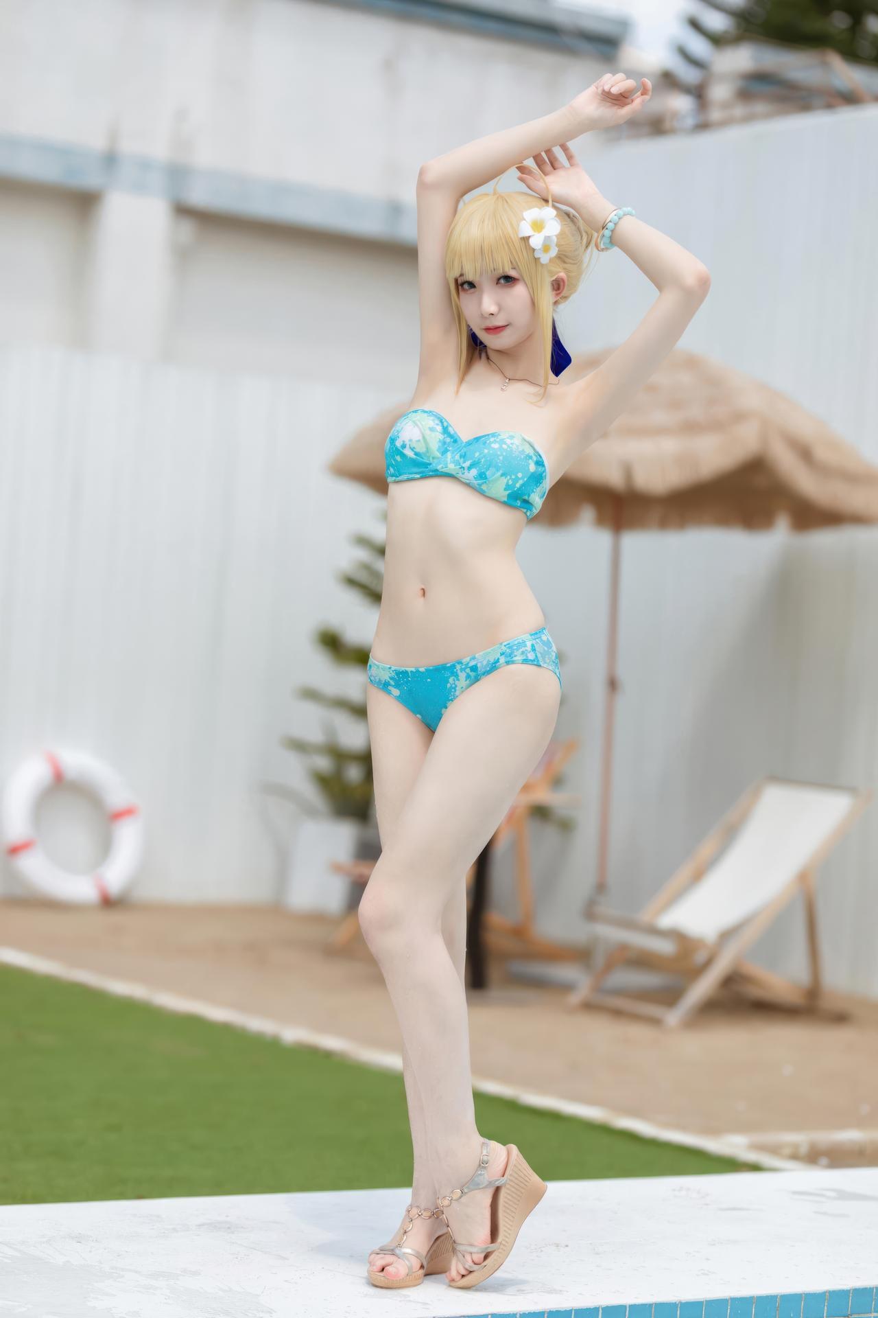 [Cosplay] Feng Jiangjiang v - FGO Saber Swimsuit Cosplay Photo Set 49P