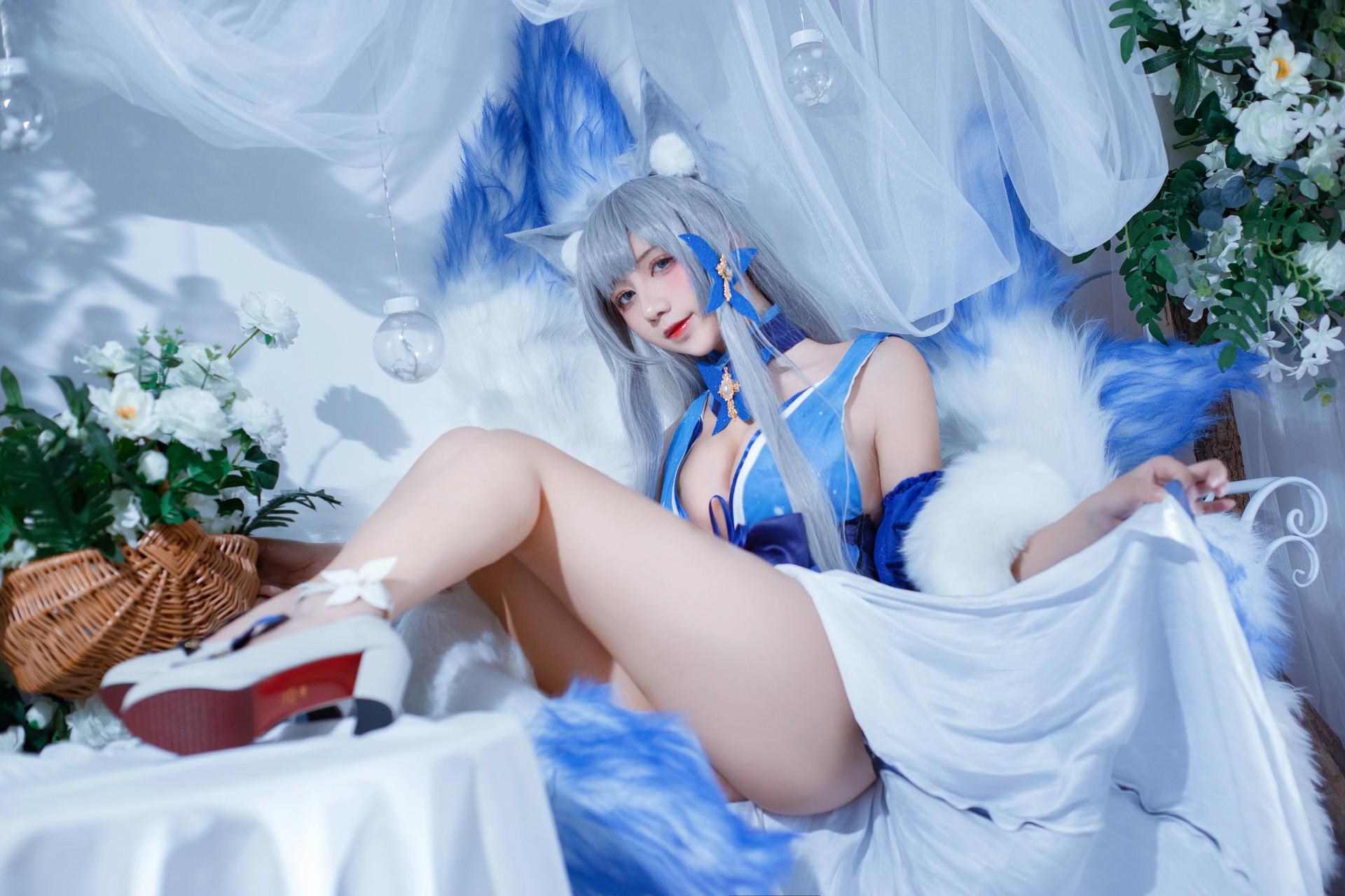 [cosplay] Jiuqu Jean - 碧蓝航线 信浓礼服 コスプレ写真集 8P
