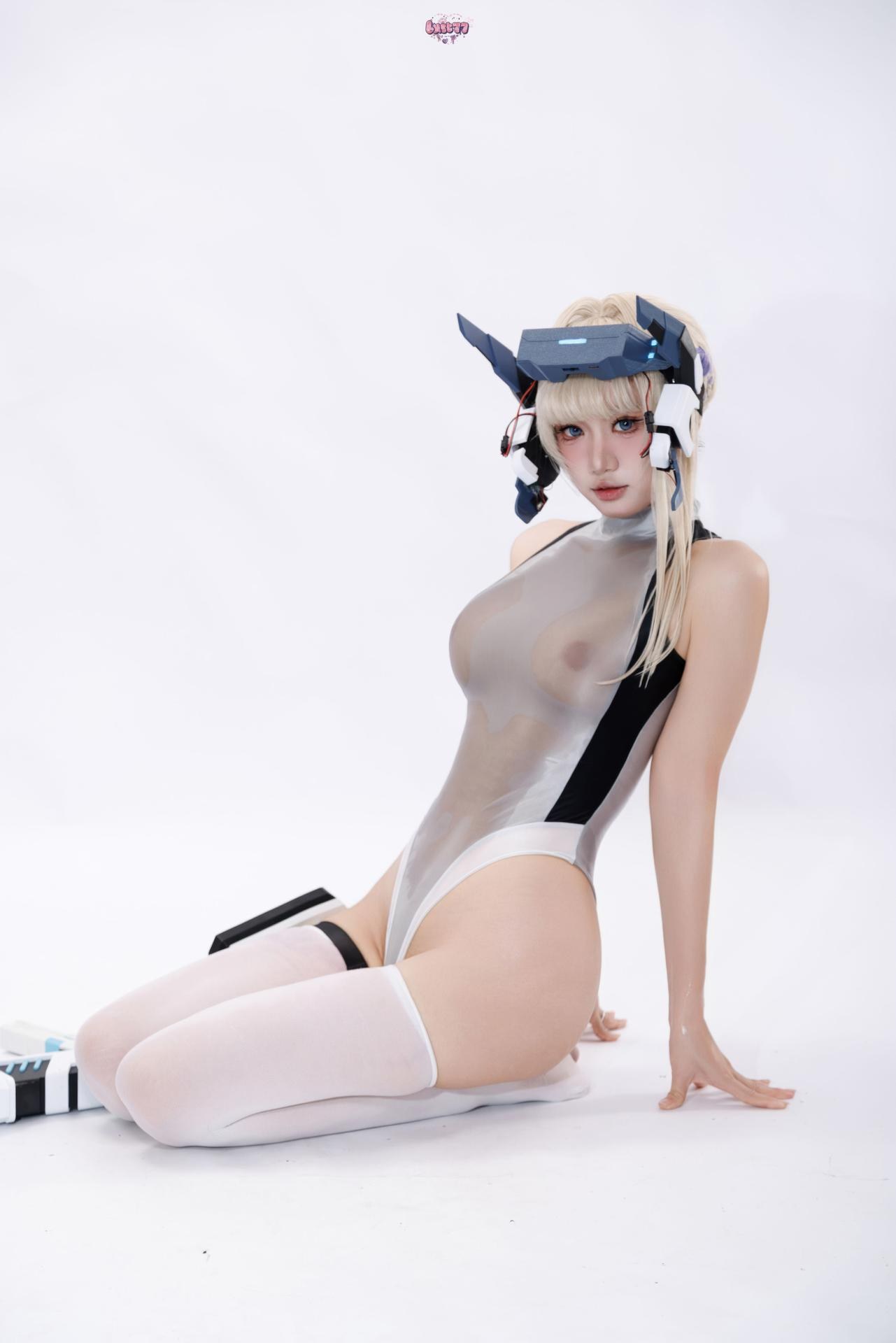 [cosplay] 柒柒要乖哦 - 蔚蓝档案 飞鸟马时 竞泳：蔚蓝档案 飞鸟马时 竞泳角色還原泳装美腿 64P