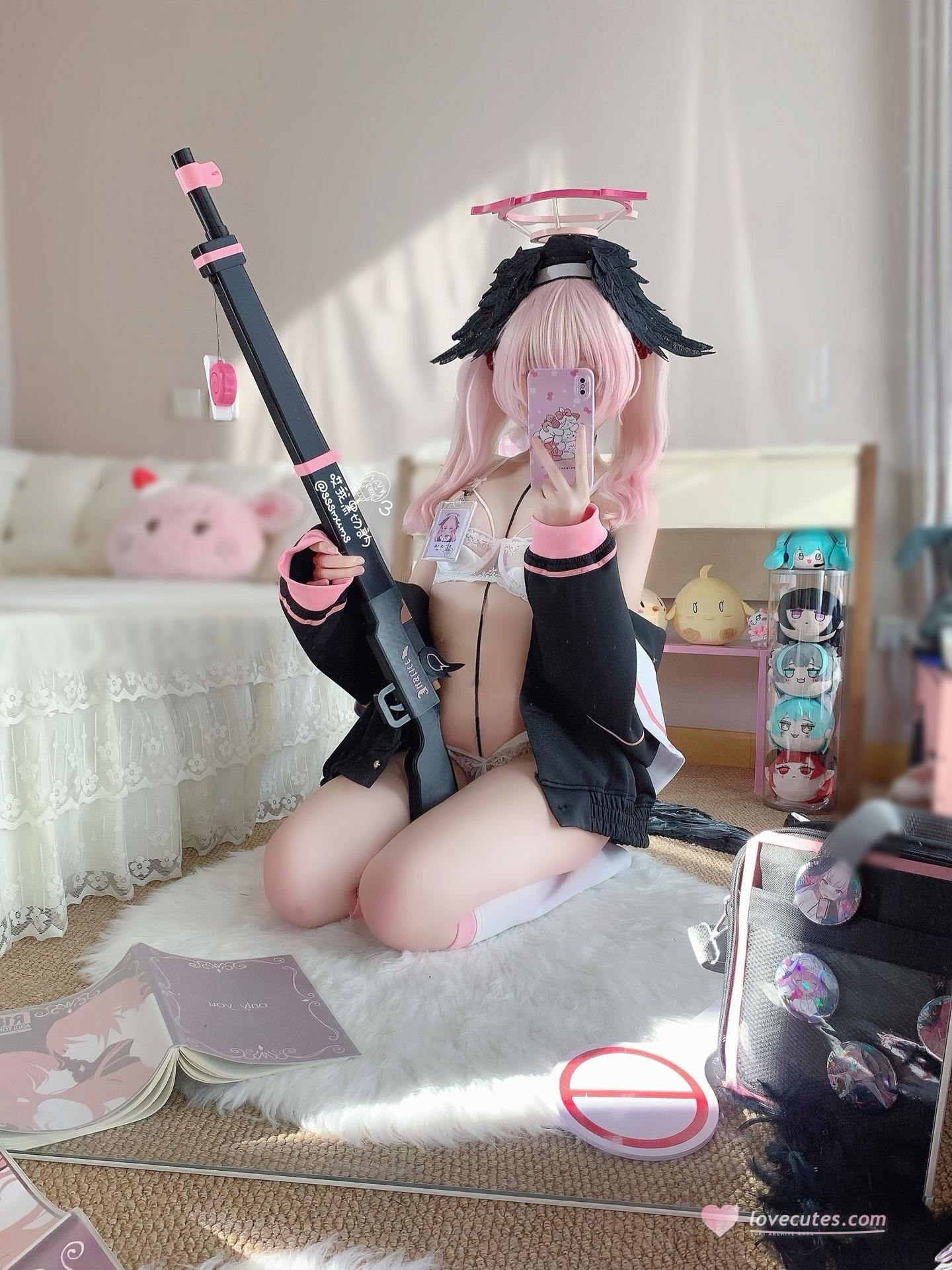 [cosplay] 曲奇軟fufu - 蔚藍檔案 江小春：白絲足部美腿角色還原 46P3V