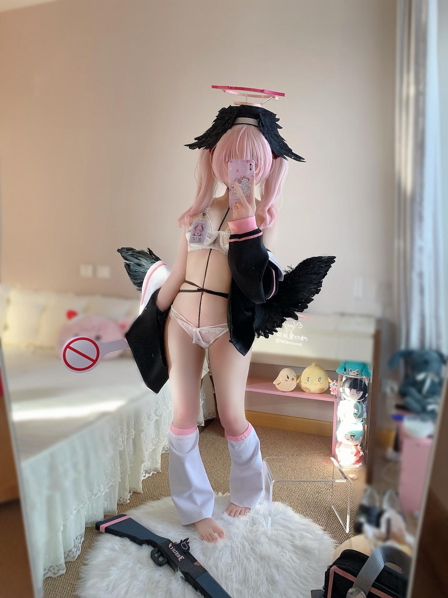 [cosplay] 曲奇軟fufu - 蔚藍檔案 江小春：白絲足部美腿角色還原 46P3V