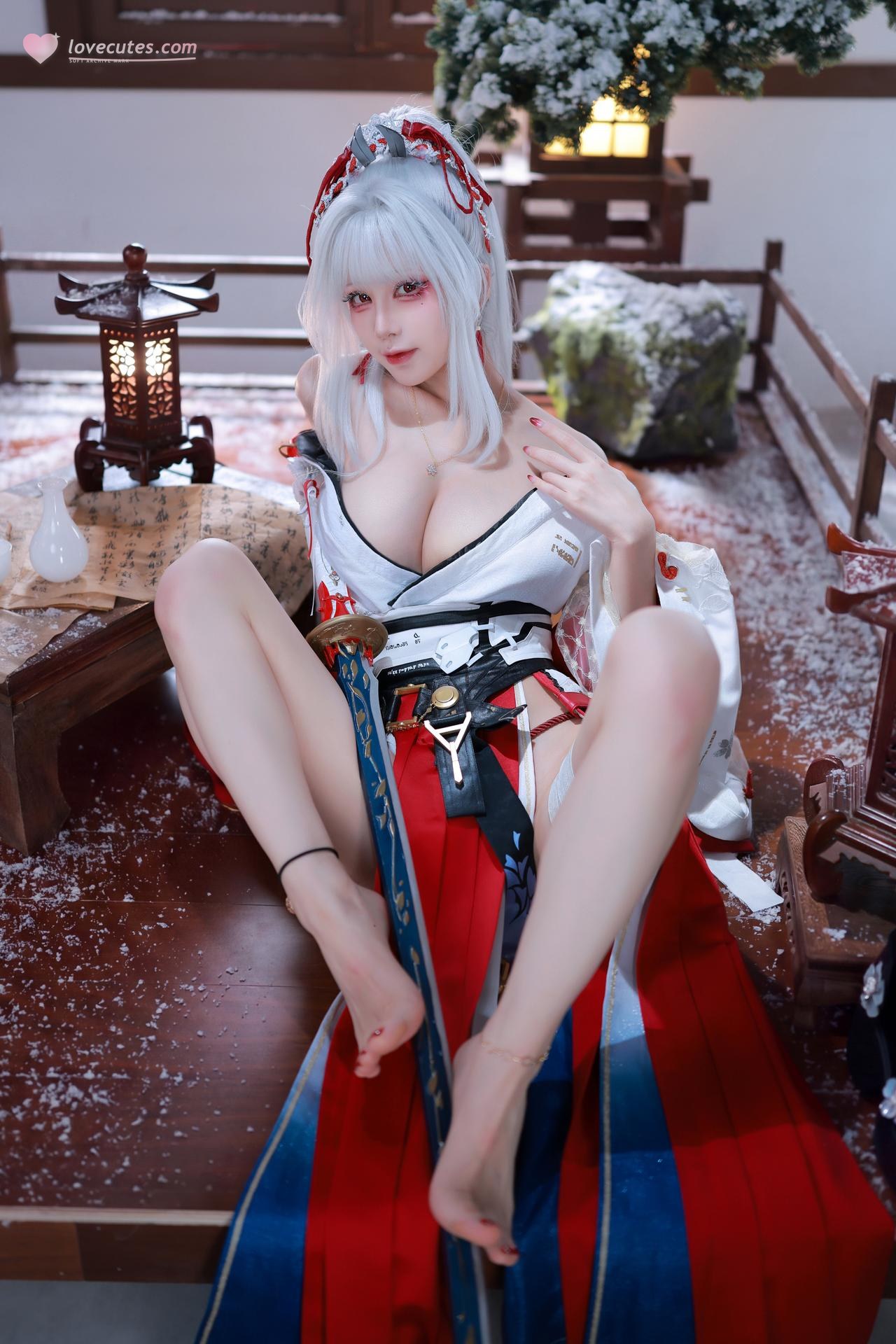 [cosplay] 水淼aqua - 鸣潮 绯雪：鸣潮 绯雪角色還原美腿大尺度 51P