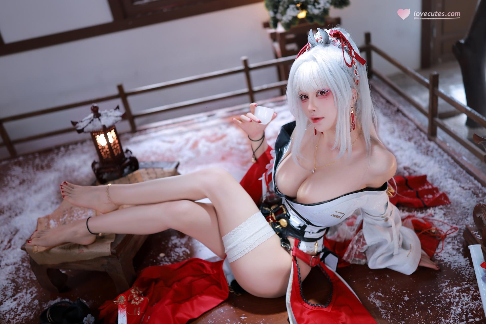 [cosplay] 水淼aqua - 鸣潮 绯雪：鸣潮 绯雪角色還原美腿大尺度 51P