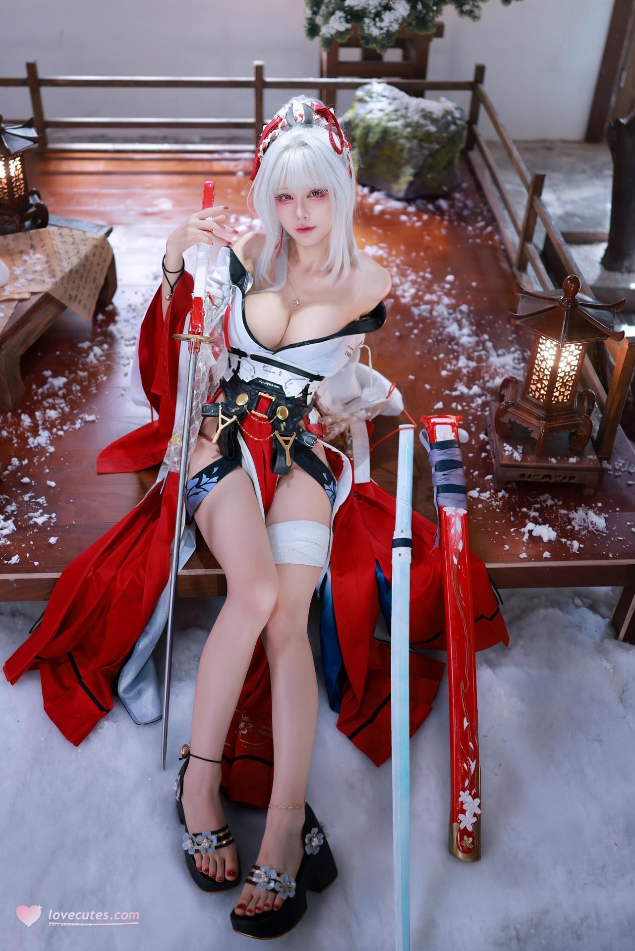 [cosplay] 水淼aqua - 鸣潮 绯雪：鸣潮 绯雪角色還原美腿大尺度 51P
