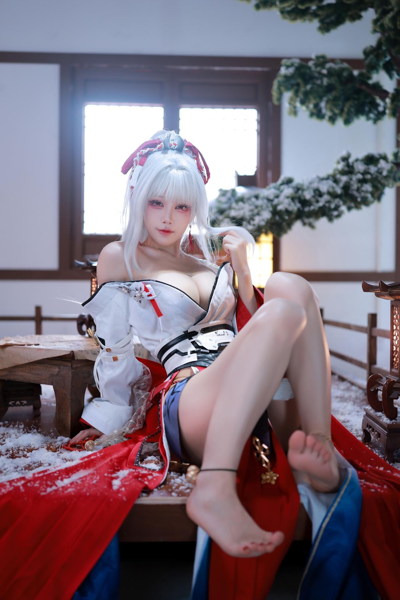 [cosplay] 水淼aqua - 鸣潮 绯雪：鸣潮 绯雪角色還原美腿大尺度 51P