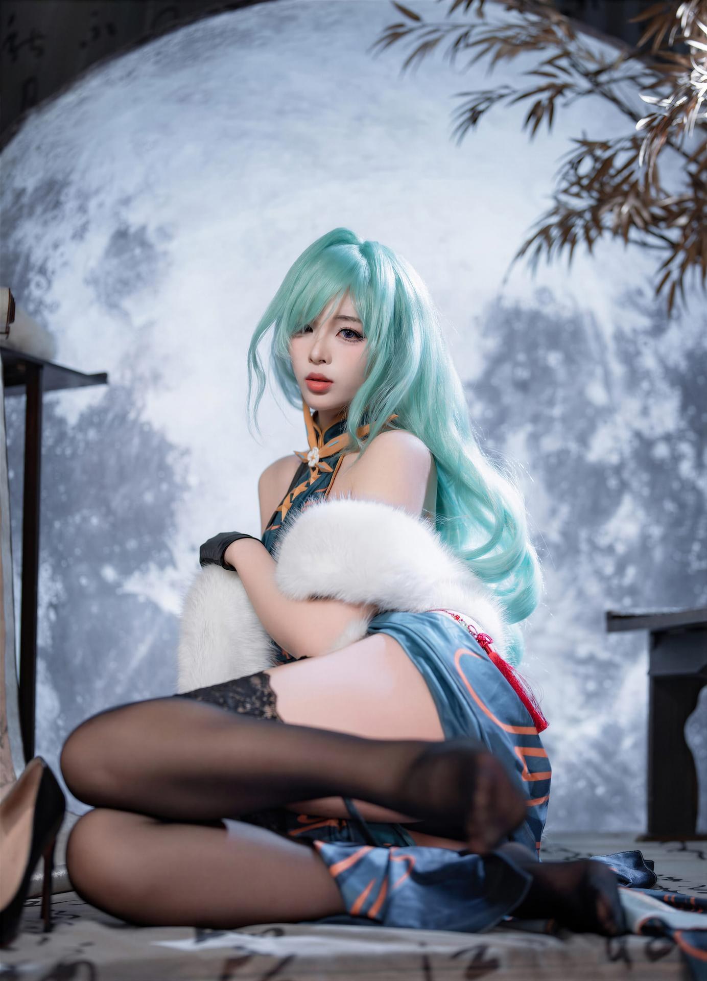 [Cosplay] Xuanxiao Xuejie - adult photo styling Cosplay Photo Set 50P