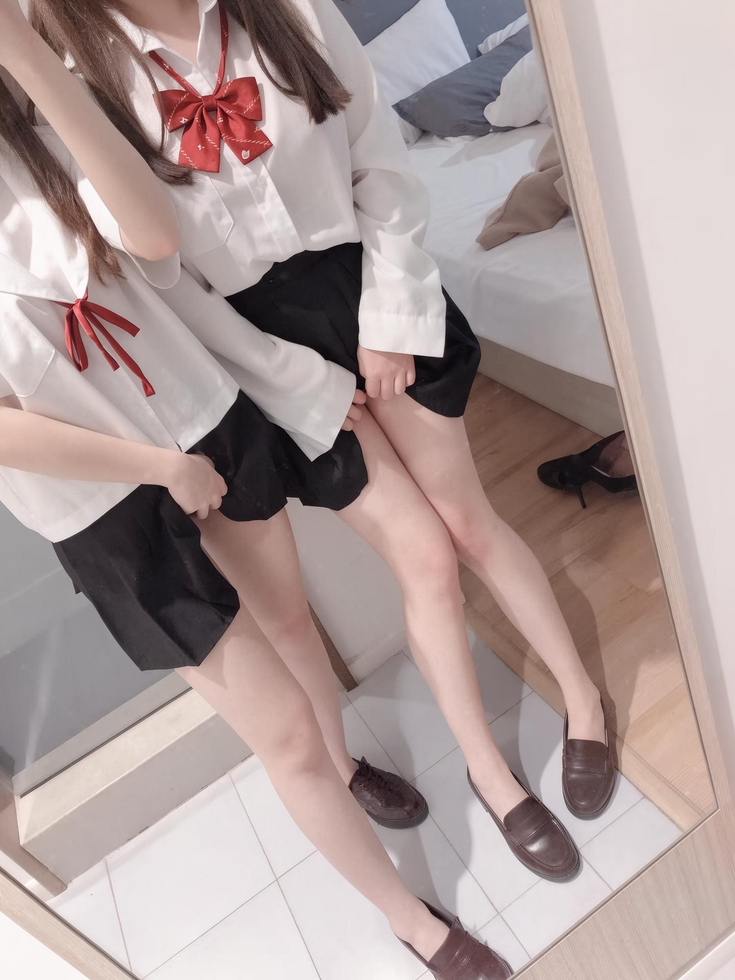 [私房] 7mtY - 酥胸白嫩小白虎私拍福利 125P36V