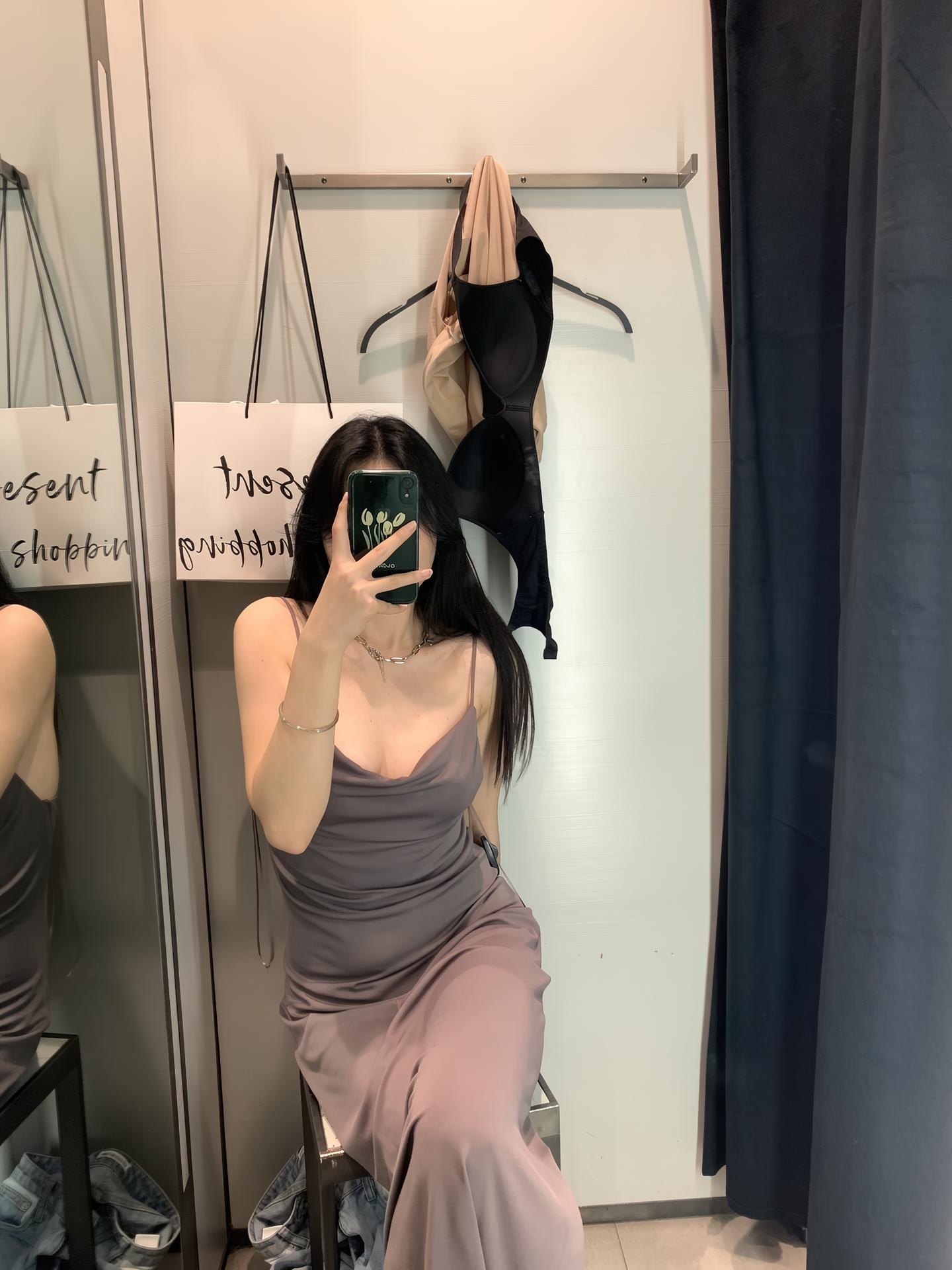 [Private Room] Ayi Shi Ayi - selfie ngực đẹp video 111P146V