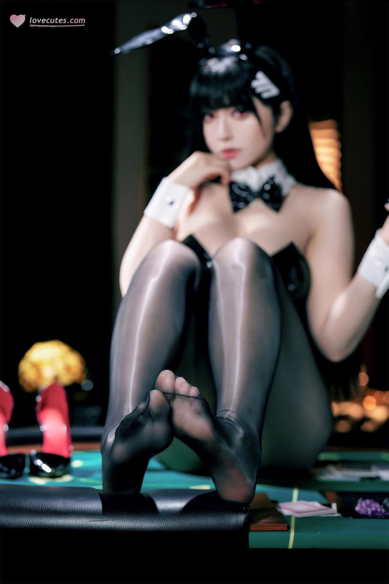 [cosplay] 半半子 - 蔚蓝档案 调月莉音：蔚蓝档案 调月莉音兔女郎角色還原美腿 57P6V