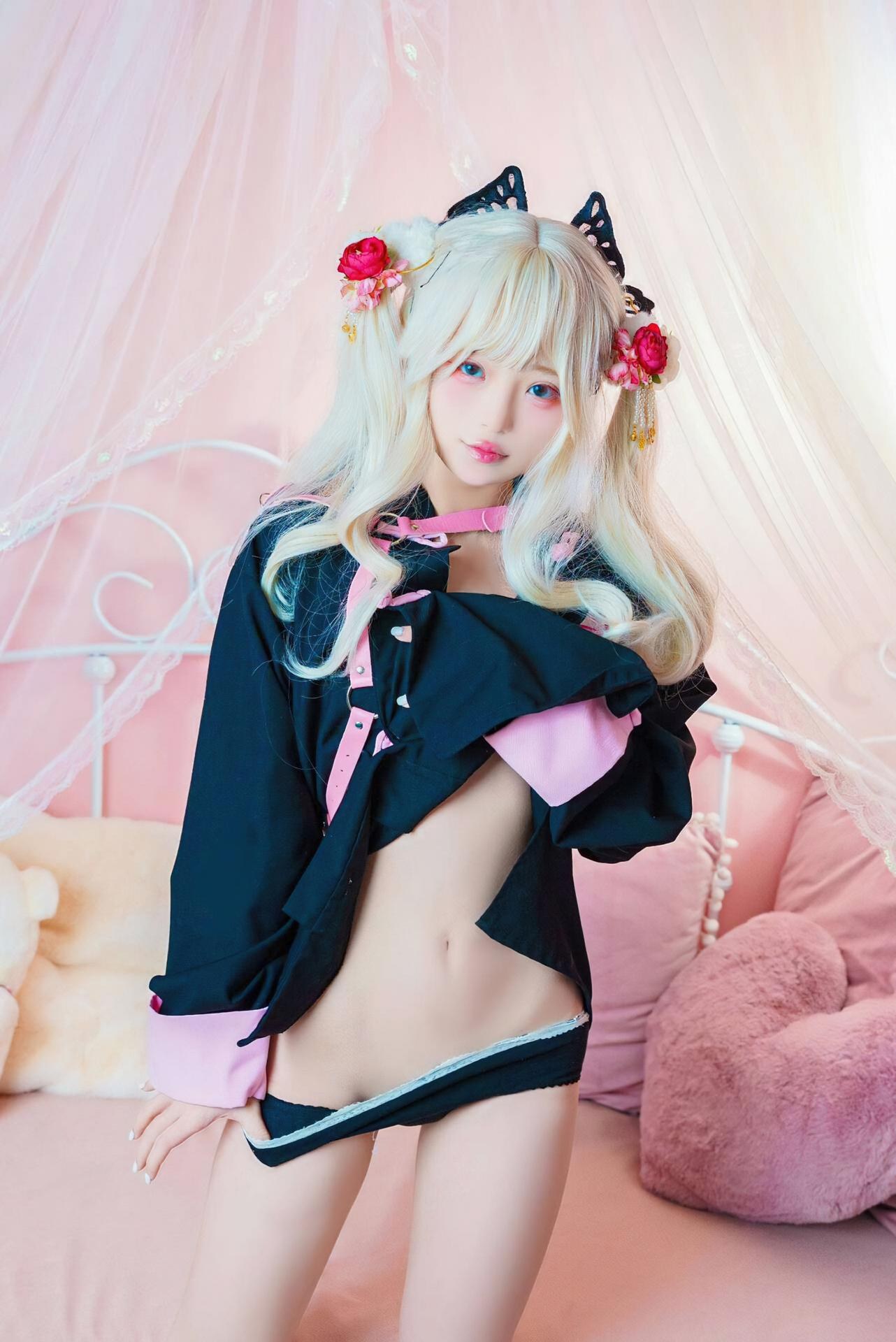 [Cosplay] Irisuare - Illya pink bedroom cat-ear cosplay 34P