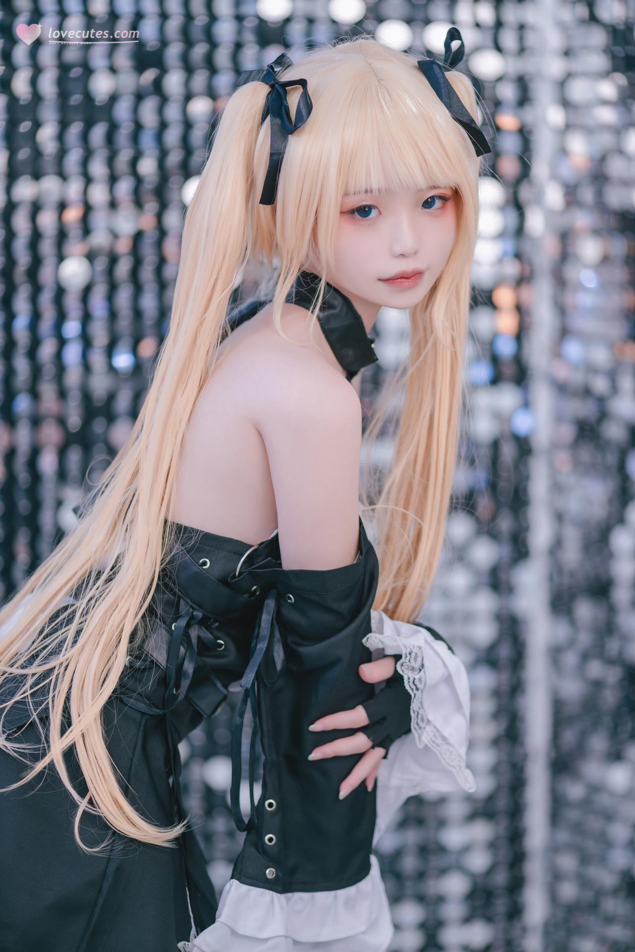 [Cosplay] Irisuare - Marie Rose trang phục dây đai đen 68P