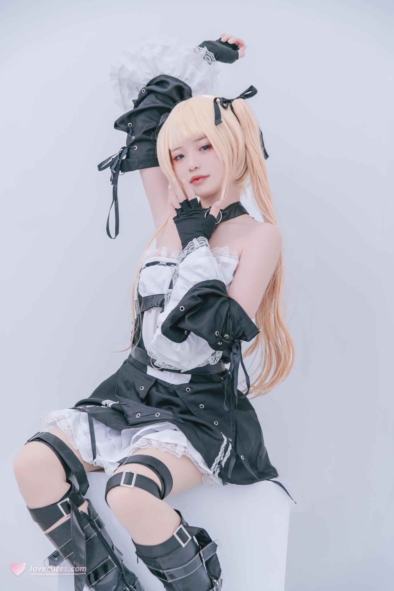 [Cosplay] Irisuare - Marie Rose trang phục dây đai đen 68P