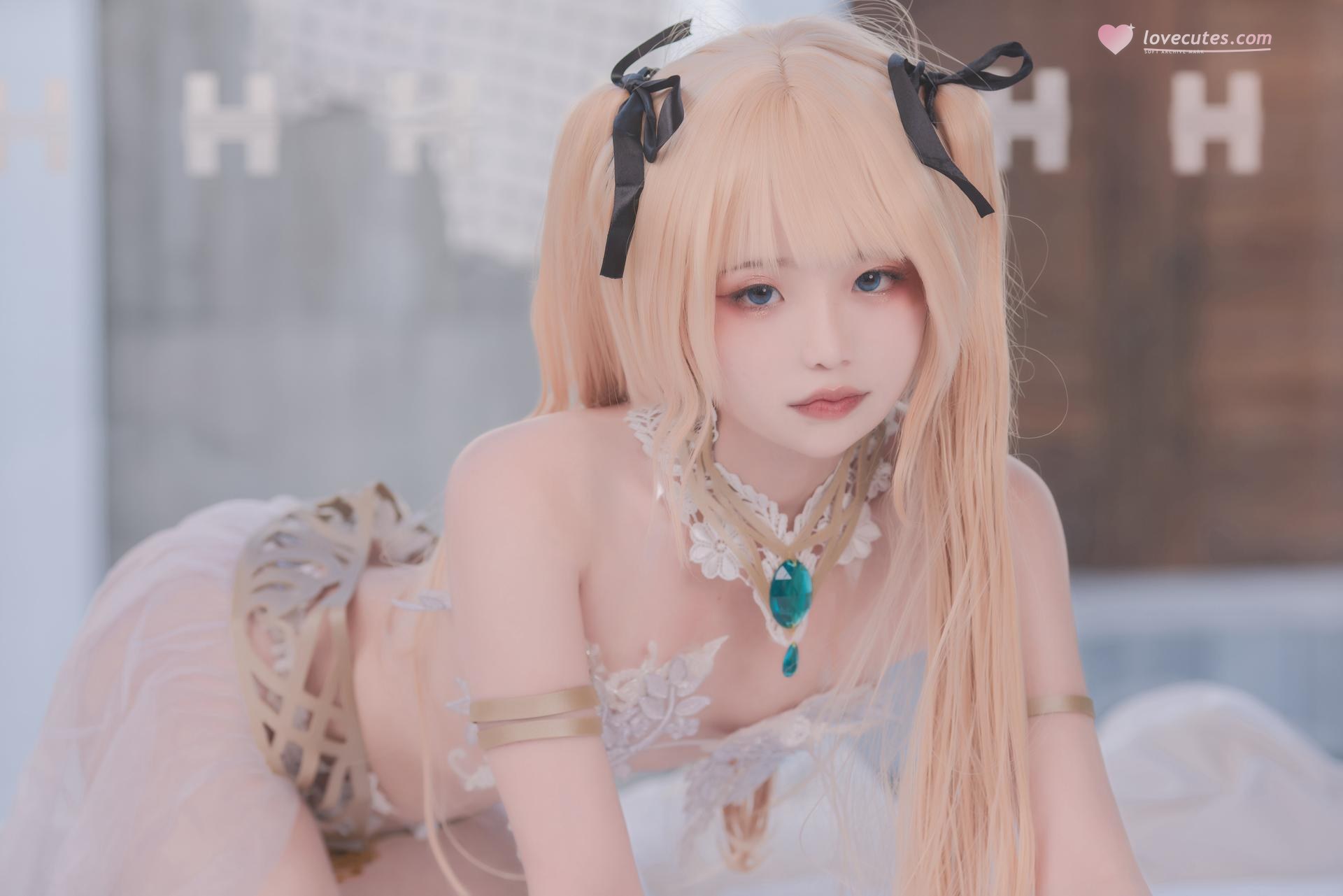 [Cosplay] Irisuare - Marie Rose trang phục dây đai đen 68P