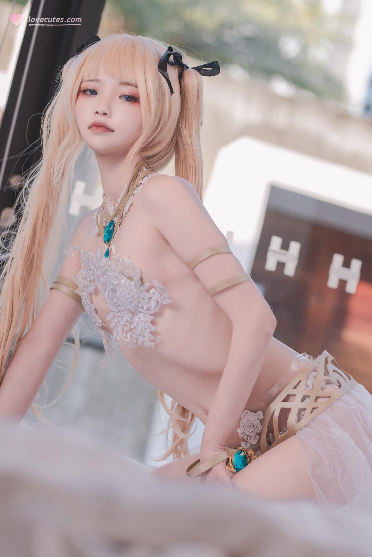 [Cosplay] Irisuare - Marie Rose trang phục dây đai đen 68P