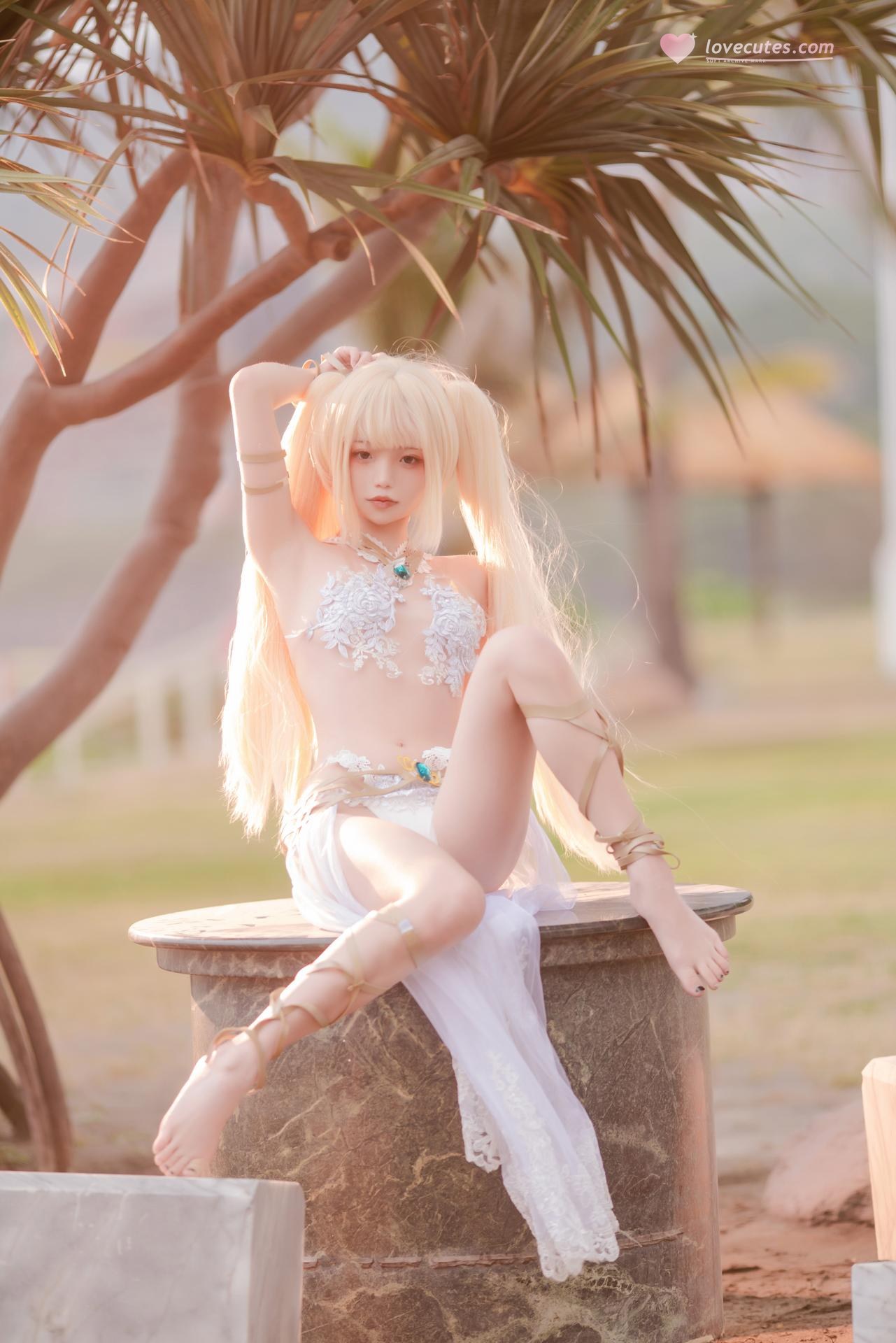 [Cosplay] Irisuare - Marie Rose trang phục dây đai đen 68P