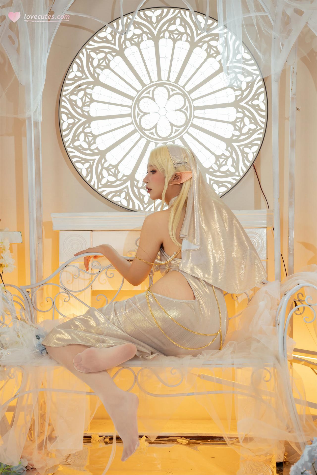 [コスプレ] 雲溪溪 & 奶桃桃 - 光之語：白い透け礼装と肌色ストッキング 80P1V