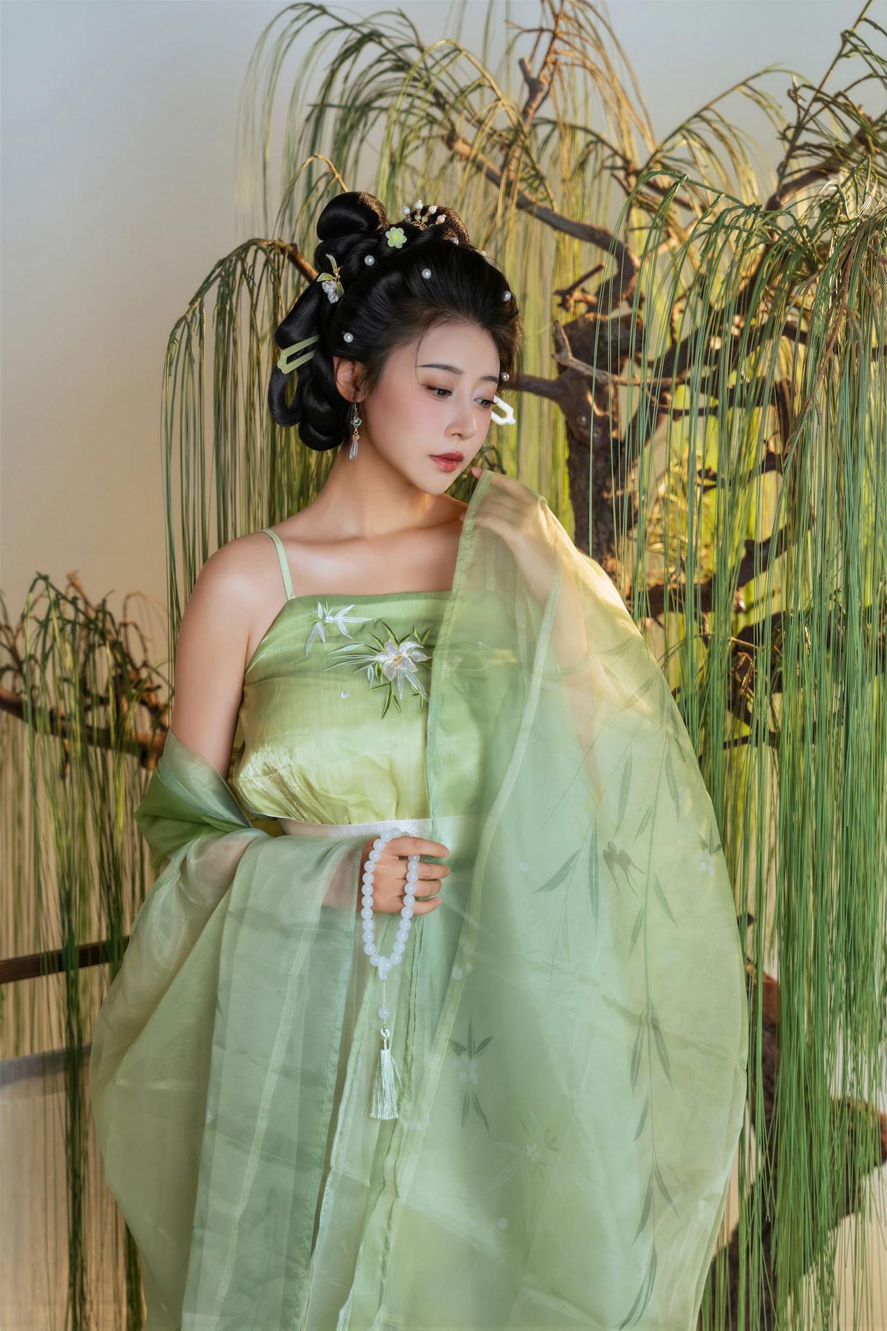 [cosplay] 奈汐酱nice - ：拾翠角色還原美腿大尺度 90P1V