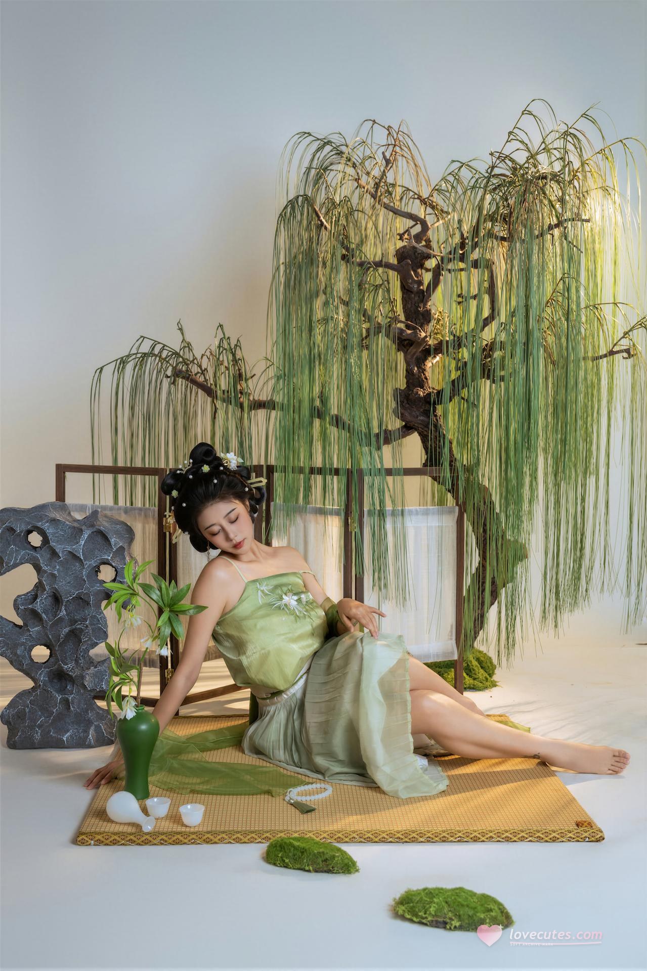 [cosplay] 奈汐酱nice - ：拾翠角色還原美腿大尺度 90P1V