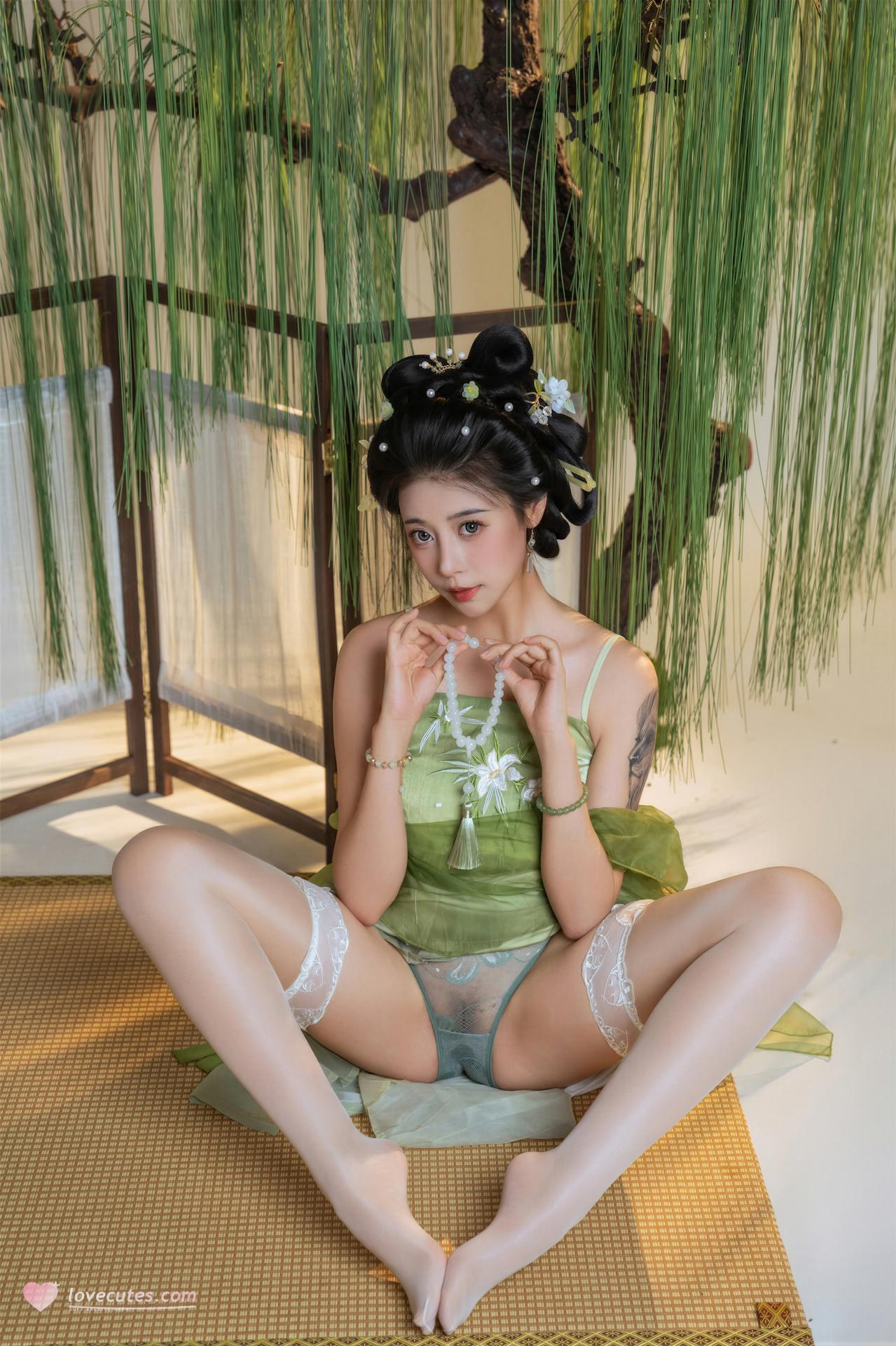 [Cosplay] Naixi Nice - ชุดเขียว Shicui 90P1V