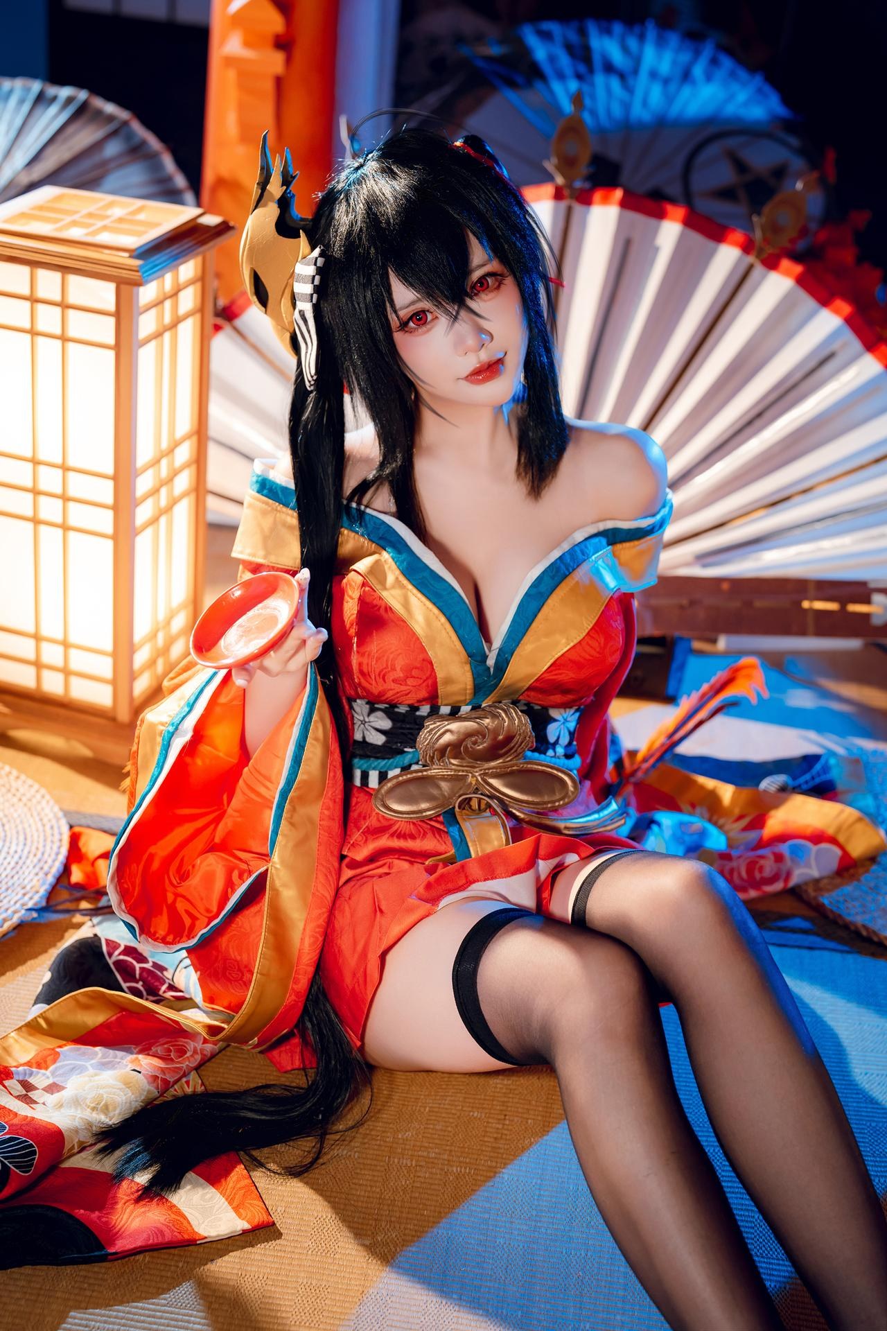 [cosplay] 是一只熊仔吗 - 大凤：大凤和服角色还原美腿大尺度 50P
