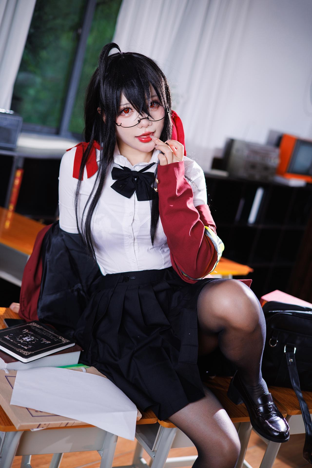 [cosplay] 是一只熊仔吗 - 大凤：大凤JK角色還原美腿大尺度 50P