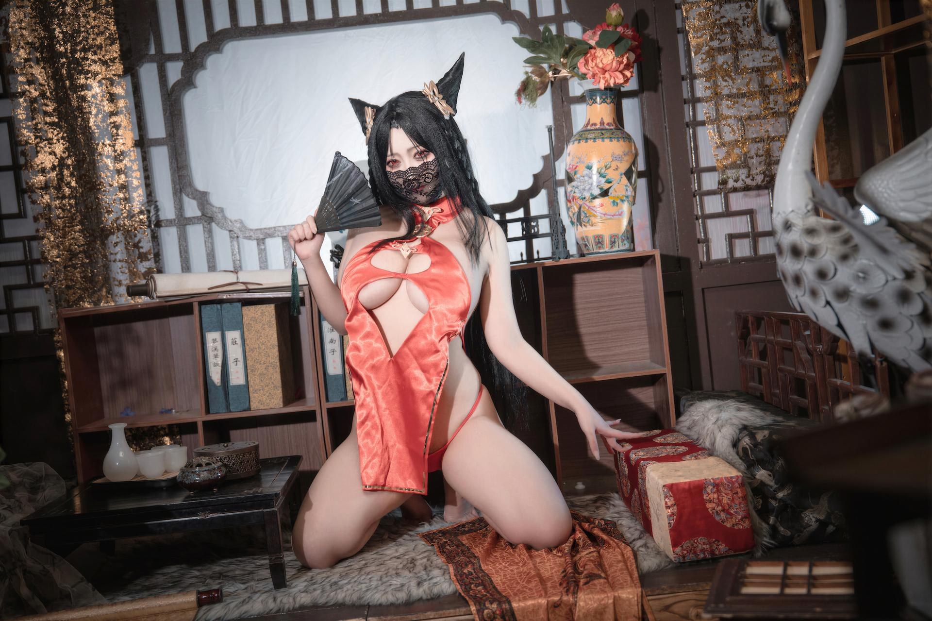 [cosplay] LoLiSAMA - 벽람항로 하이초우 레드 치파오 코스프레 69P
