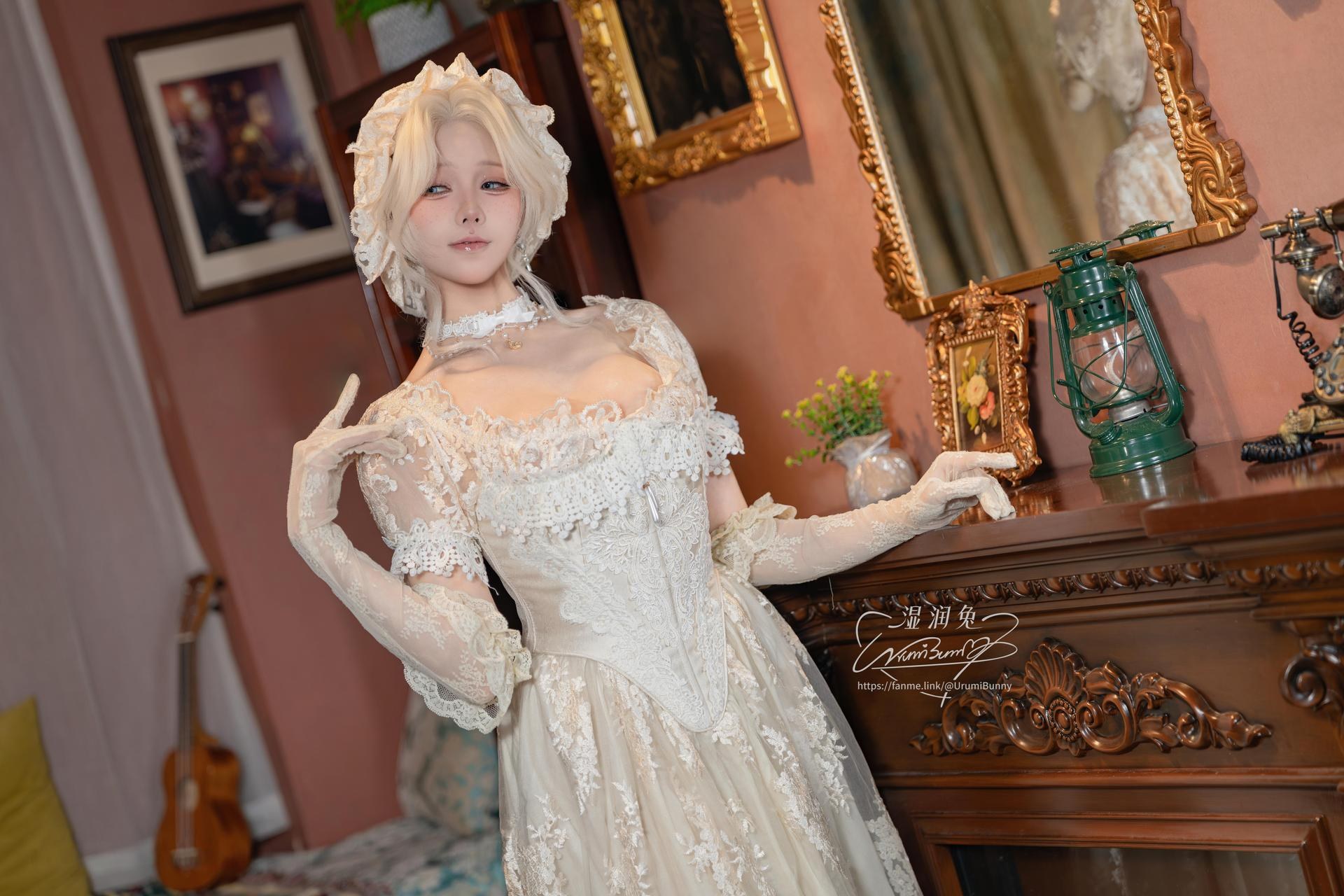 [cosplay] 黏黏团子兔 - 2026年06月作品 大小姐的思春期：角色還原美腿大尺度 108P3V