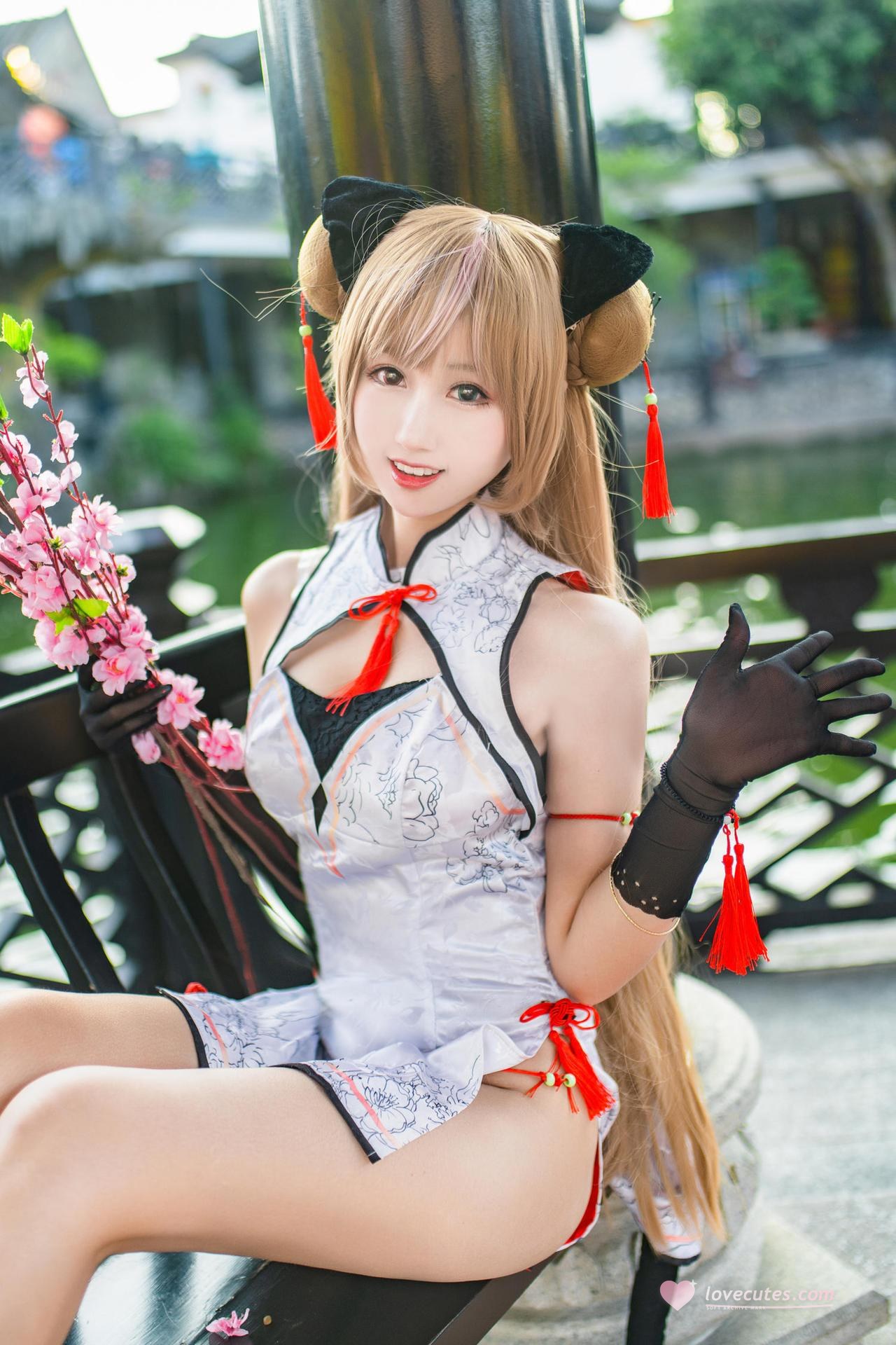 [cosplay] Hanyu Sanwei - 少女前線Mk23 蜂蜜花 コスプレ 18P