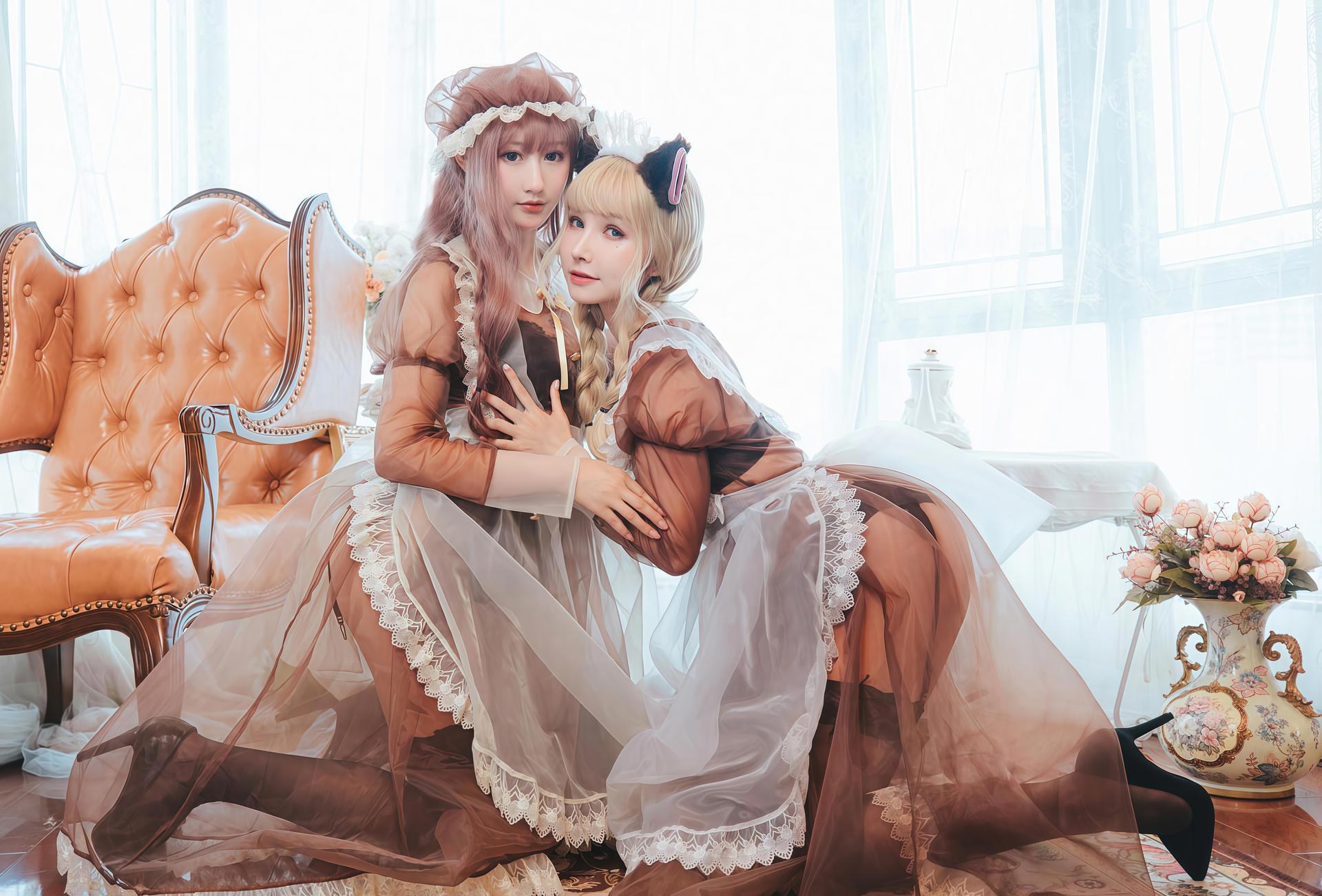 [cosplay] 羽生三未 & 一千只猫薄荷 - 透明女僕：角色還原美腿大尺度 32P
