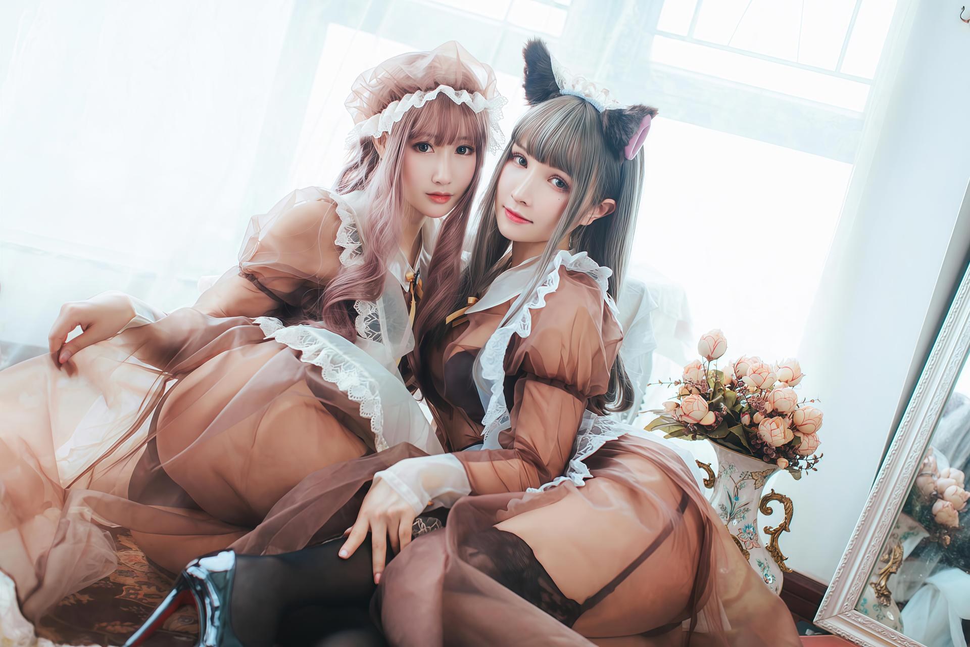 [cosplay] 羽生三未 & 一千只猫薄荷 - 透明女僕：角色還原美腿大尺度 32P