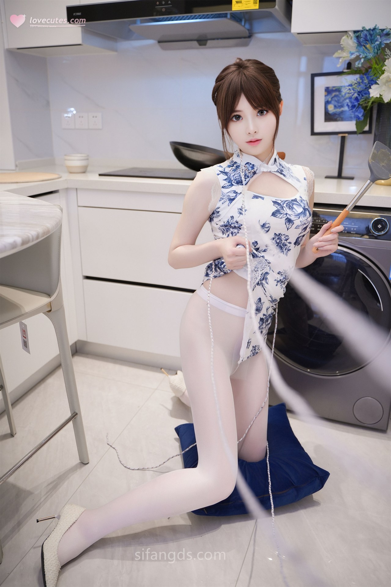 [Model] Meng Ling Er - sườn xám tất trắng Xiuren dáng đẹp 114P5G1V
