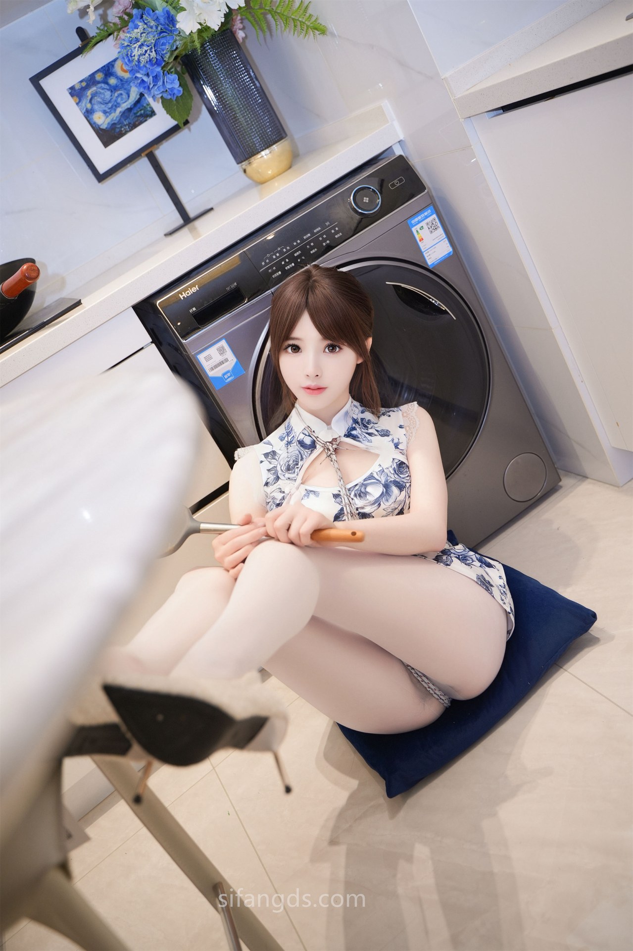 [Model] Meng Ling Er - sườn xám tất trắng Xiuren dáng đẹp 114P5G1V