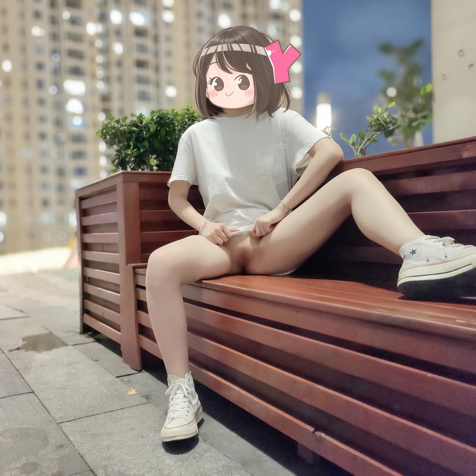[私房] MadX Cin - 戶外露出私拍：白虎全裸露點翹臀美腿 177P6V