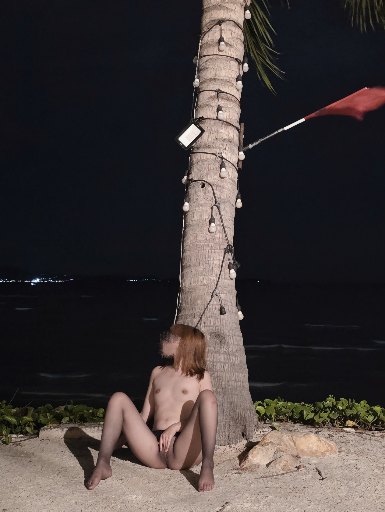 [寫真] Tatatheslut - 长腿福利姬户外露出福利：寫真美腿大尺度 124P16V