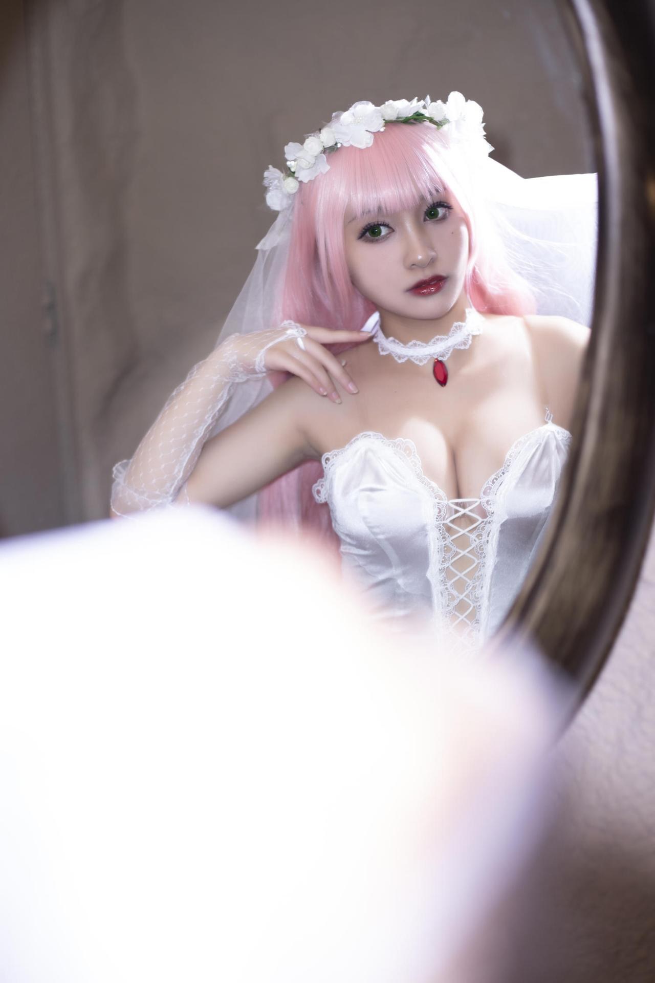 [cosplay] 洛璃LoLiSAMA - 02花嫁：角色还原美腿大尺度 63P