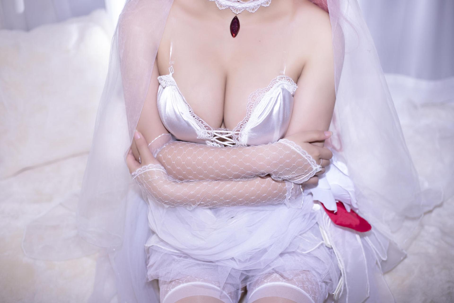 [Cosplay] LoLiSAMA - Zero Two bridal dress 63P