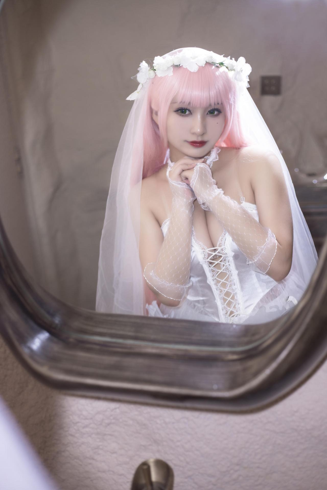[Cosplay] LoLiSAMA - Zero Two bridal dress 63P