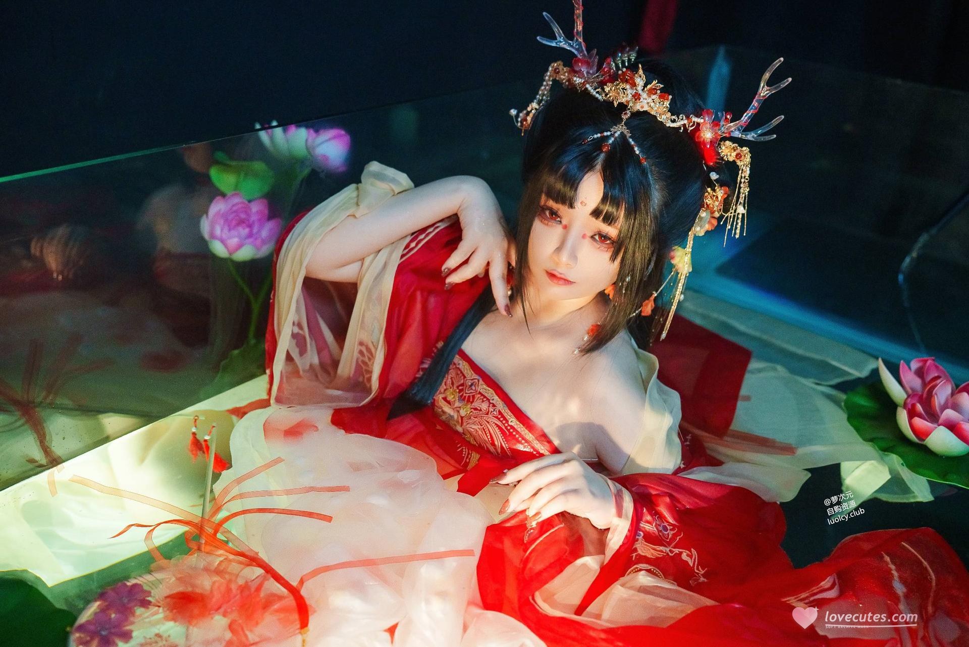 [Cosplay] Raku - Red Dragon Princess pool set 59P1V