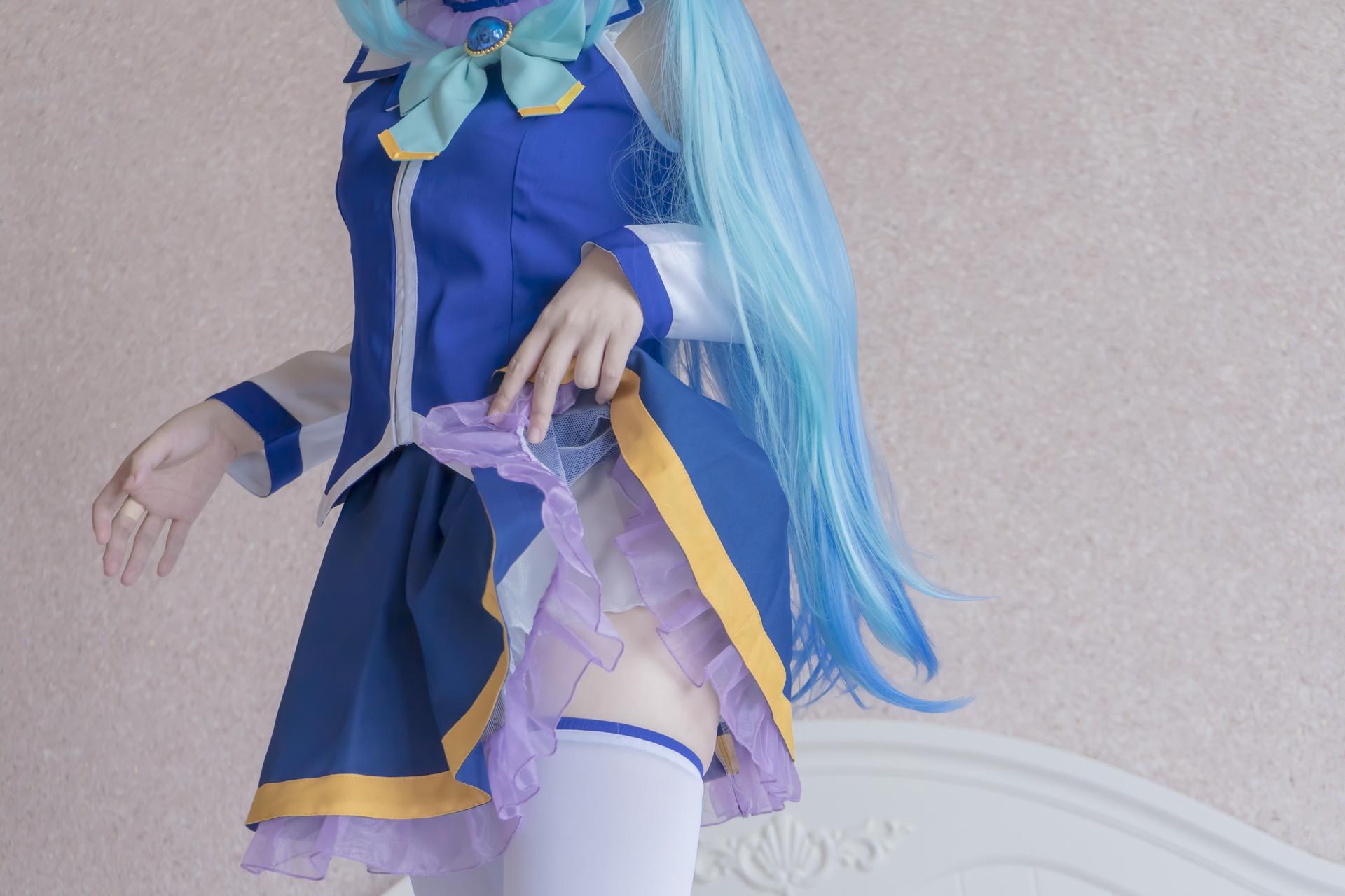 [cosplay] 少女映画 - 阿库娅：翘臀大尺度露点角色还原 80P